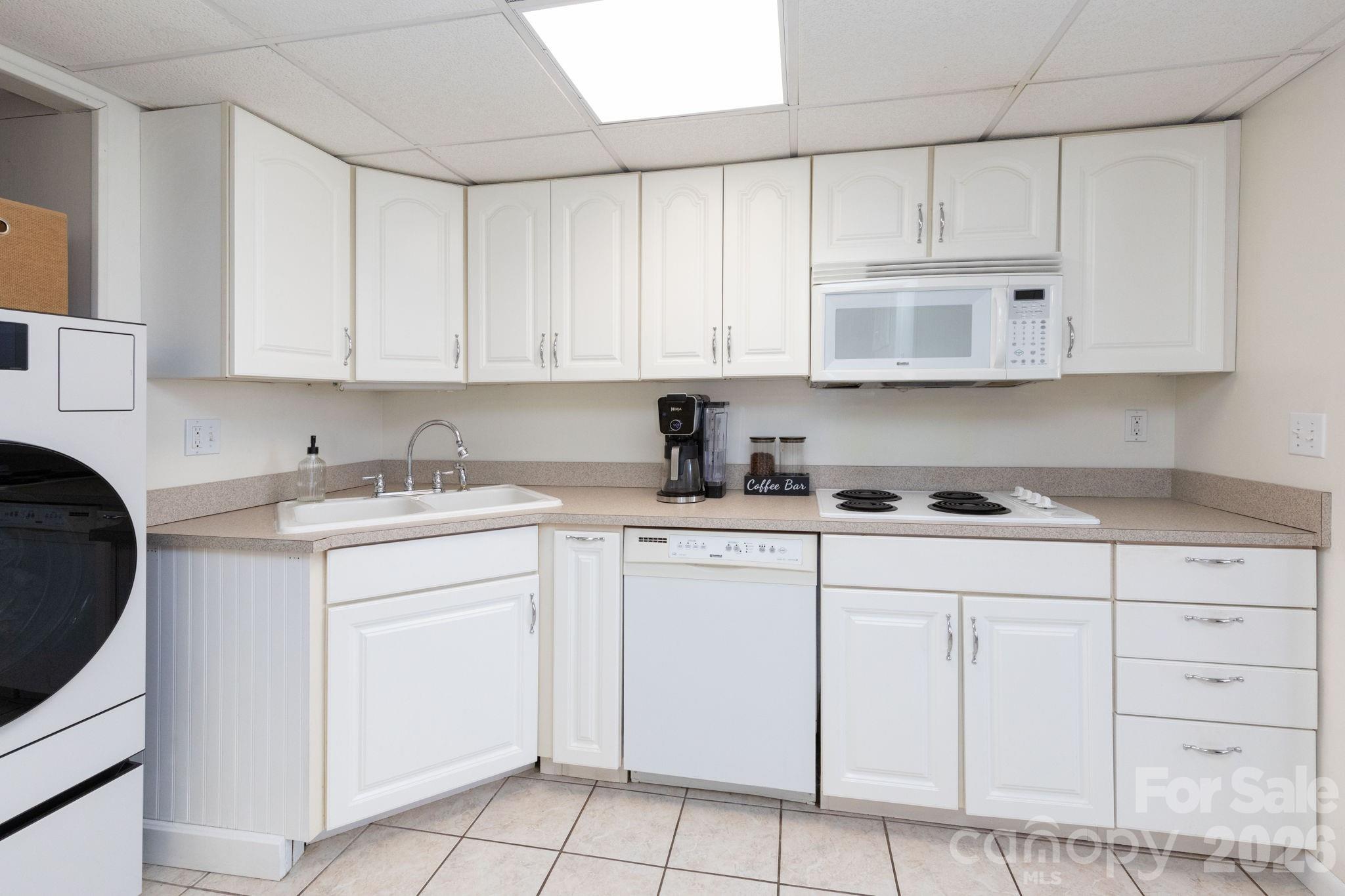 143 Devonwood Drive — Marion