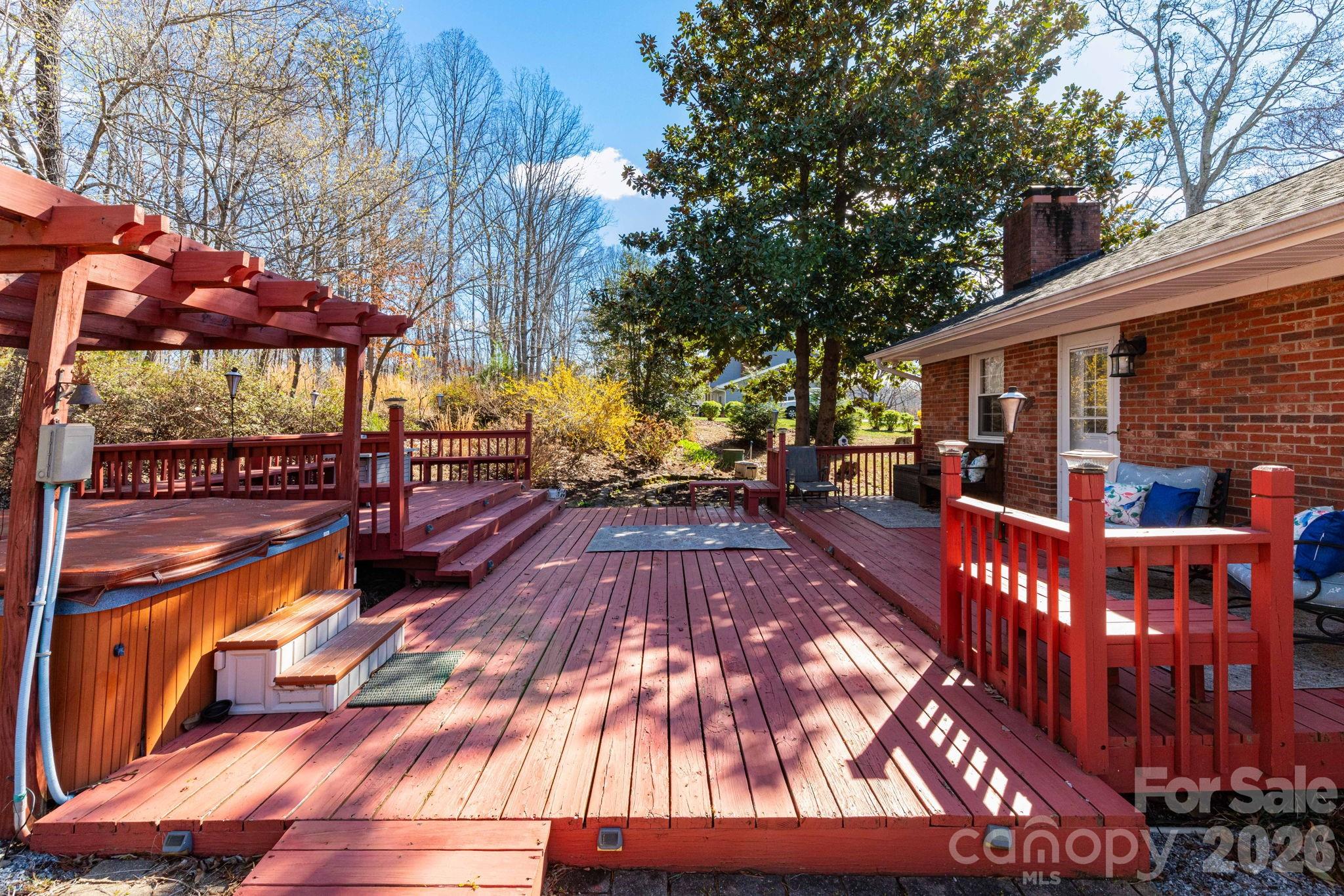 143 Devonwood Drive — Marion