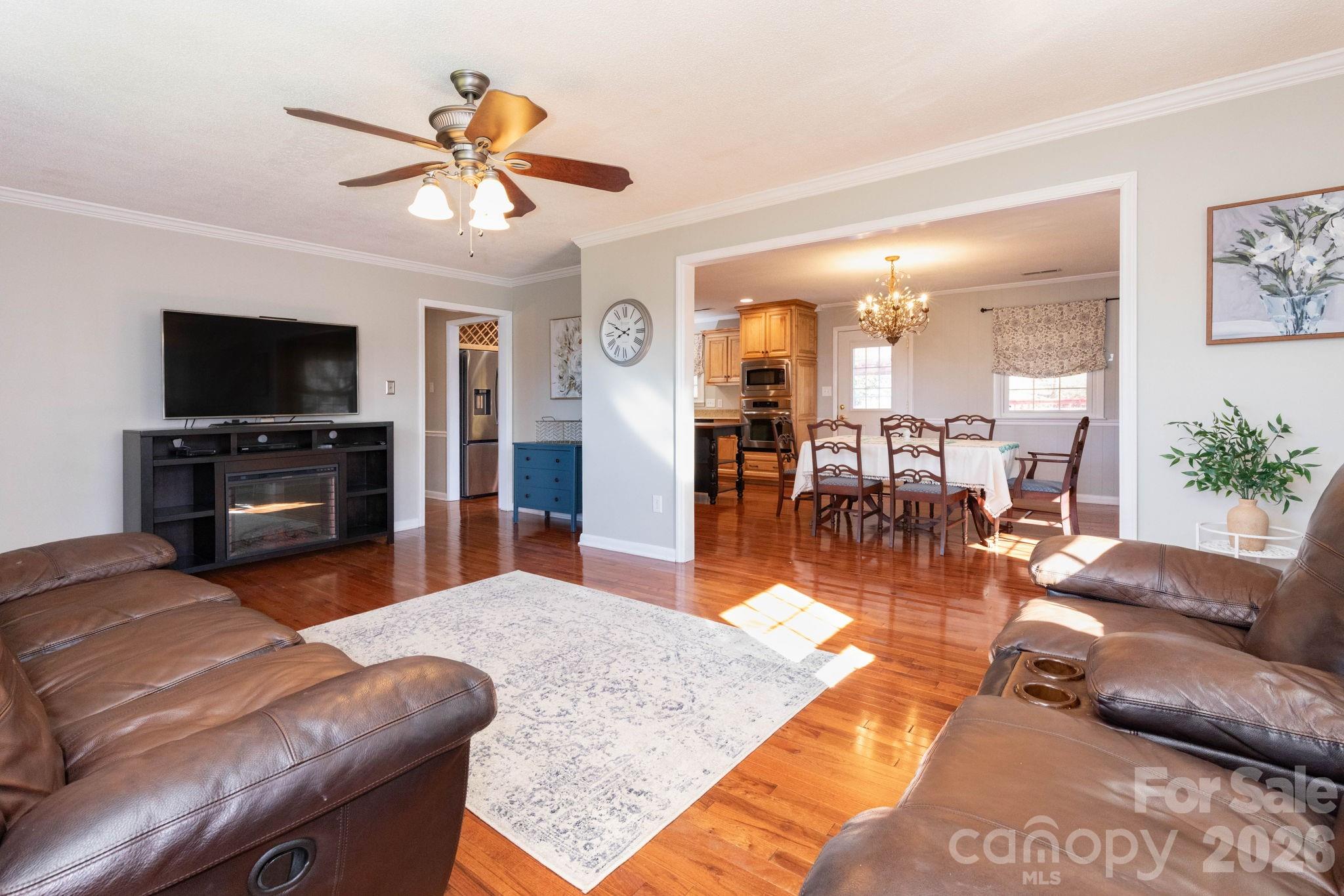 143 Devonwood Drive — Marion