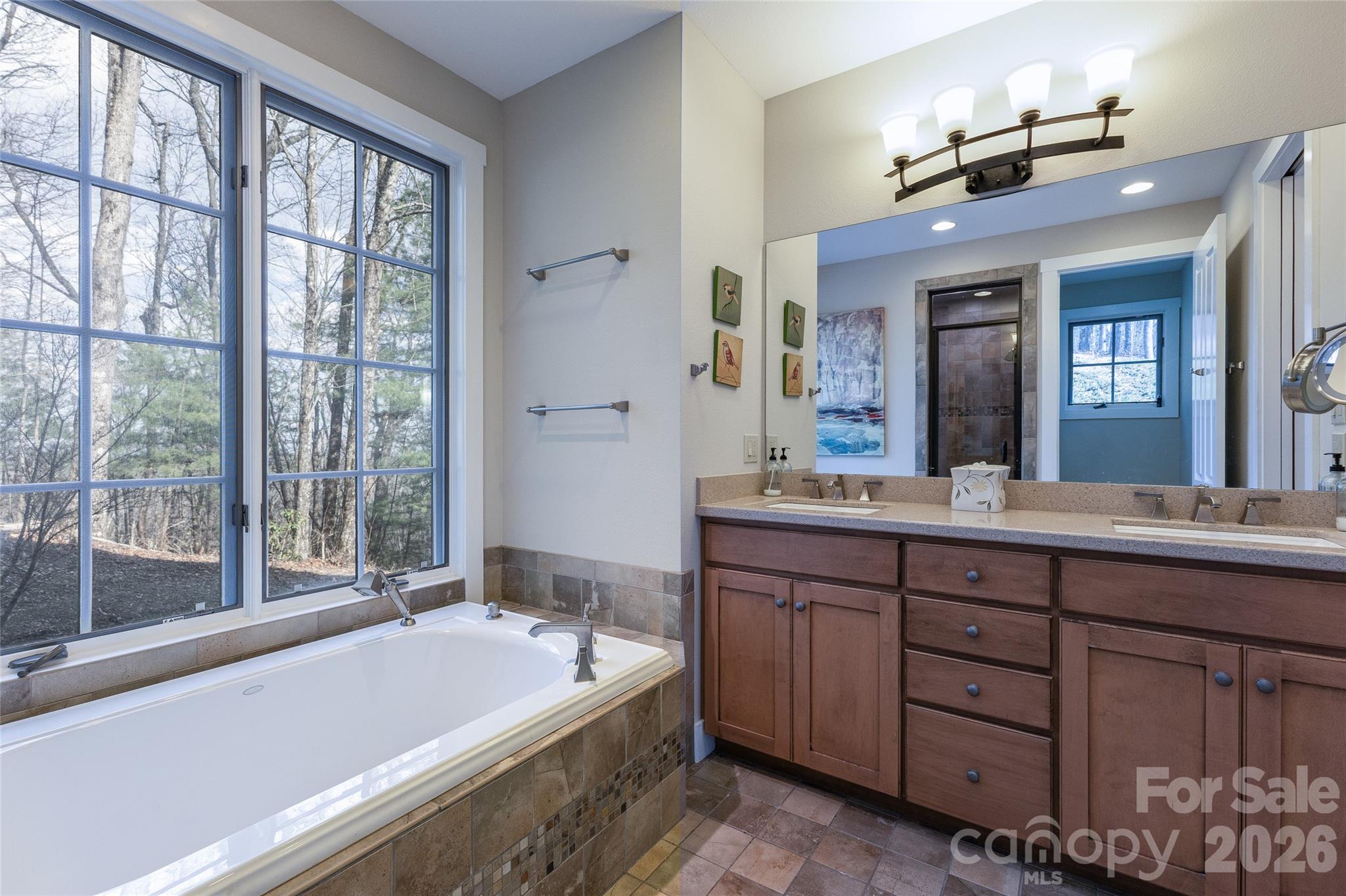 315 Jocassee Trail — Sapphire