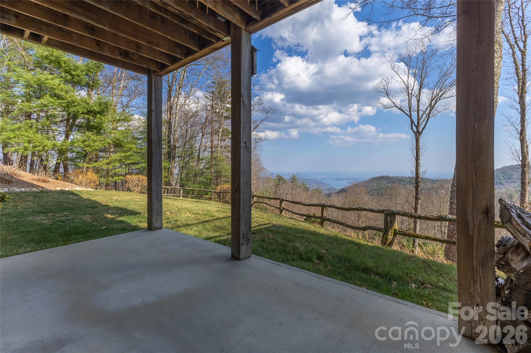 315 Jocassee Trail — Sapphire