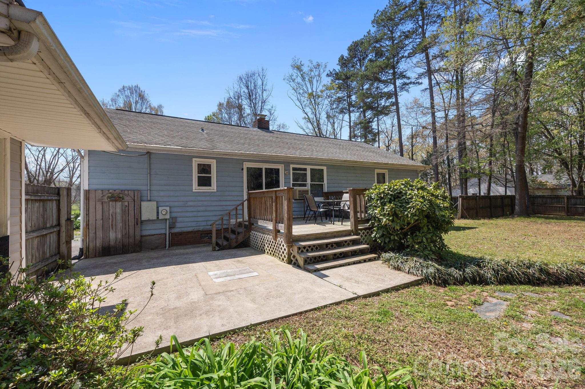 2608 Corinth Church Road — Monroe