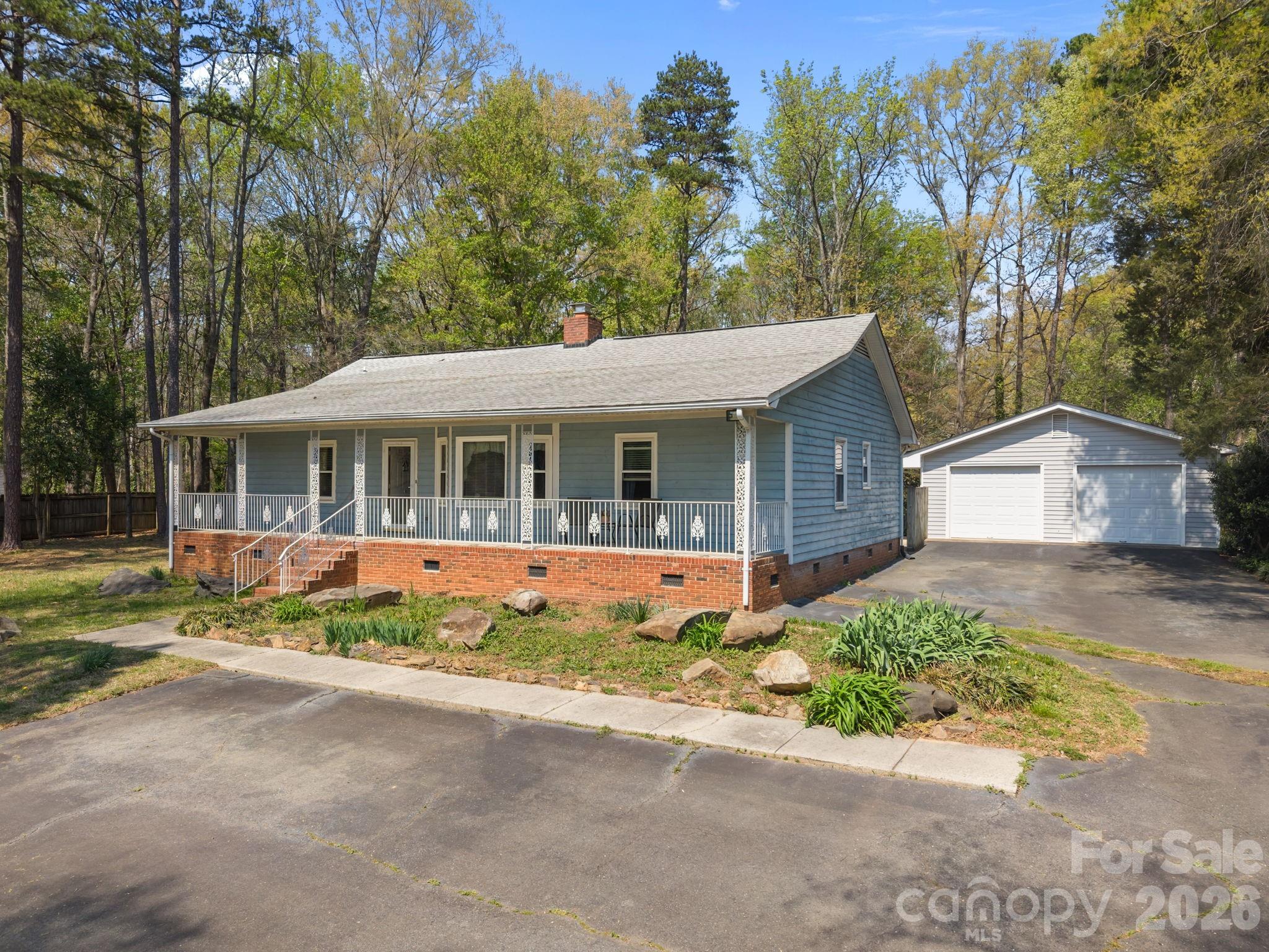 2608 Corinth Church Road — Monroe