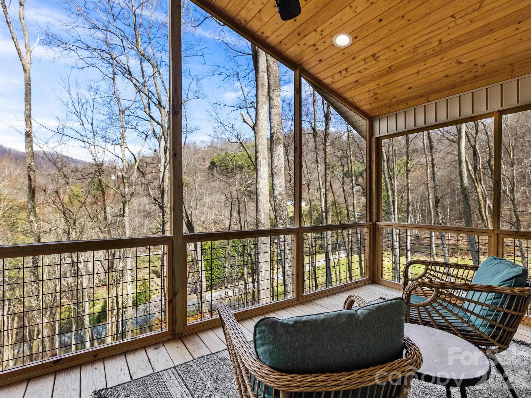98 Harmony Hill Lane — Mars Hill