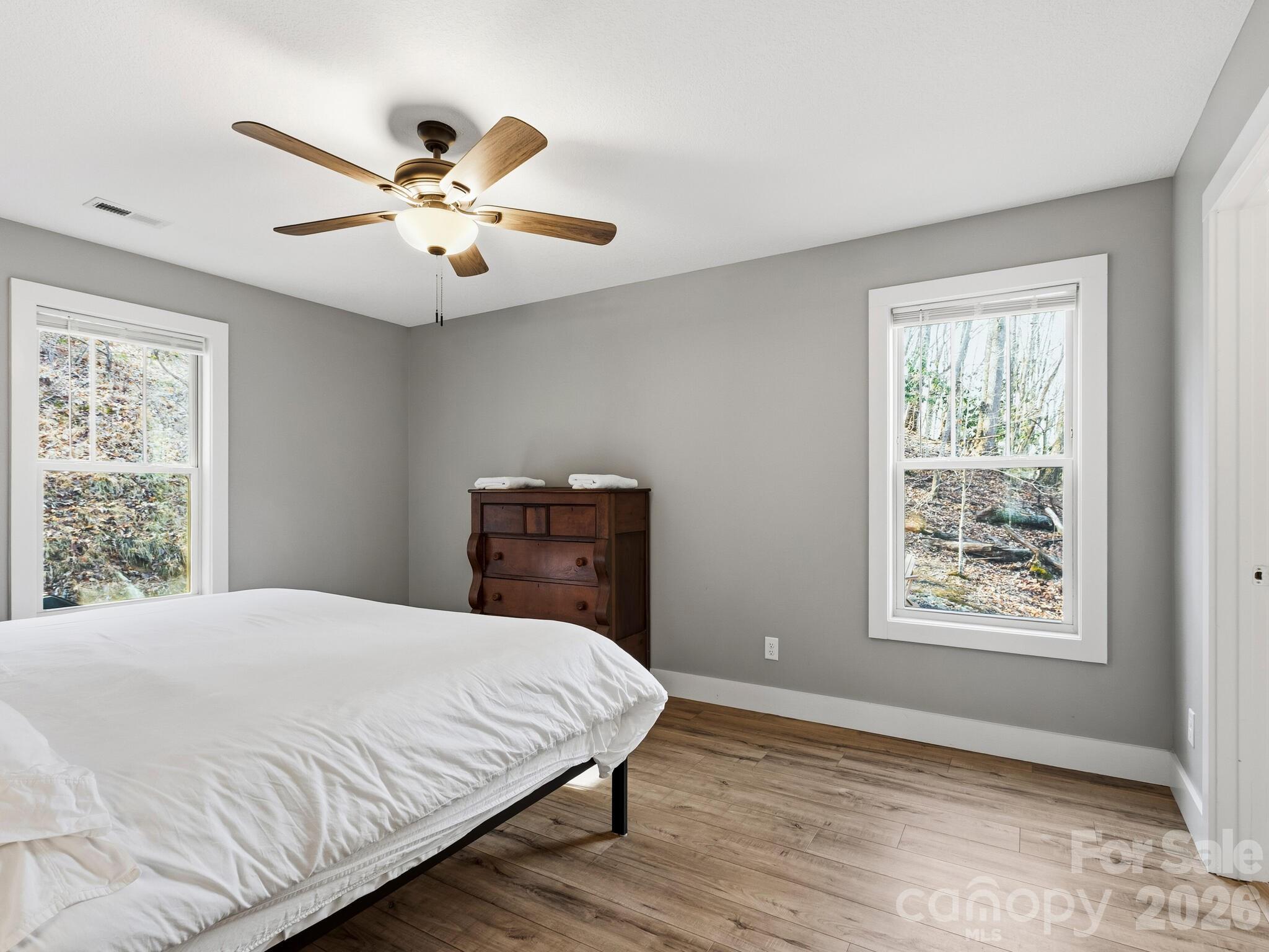 98 Harmony Hill Lane — Mars Hill