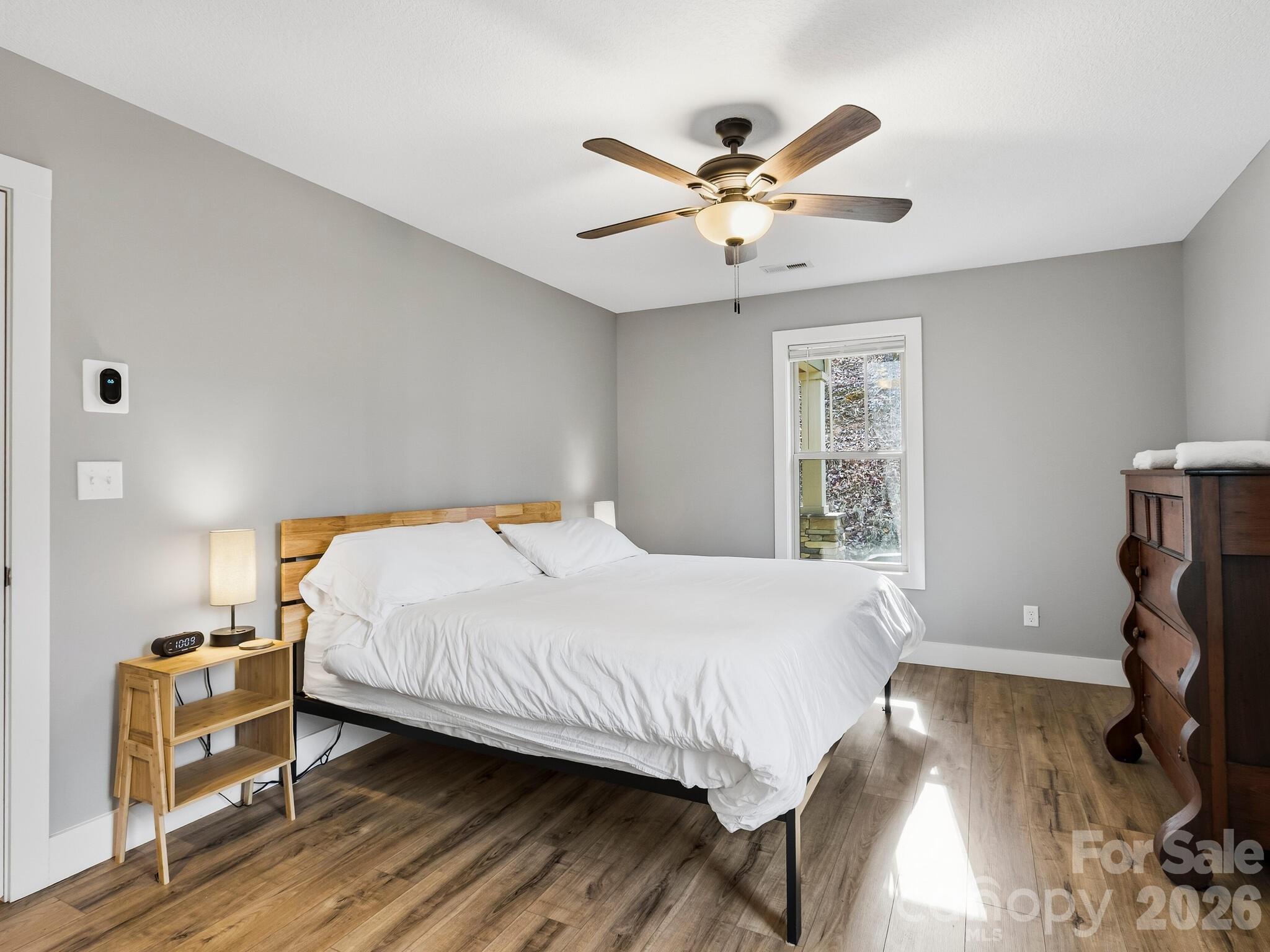 98 Harmony Hill Lane — Mars Hill