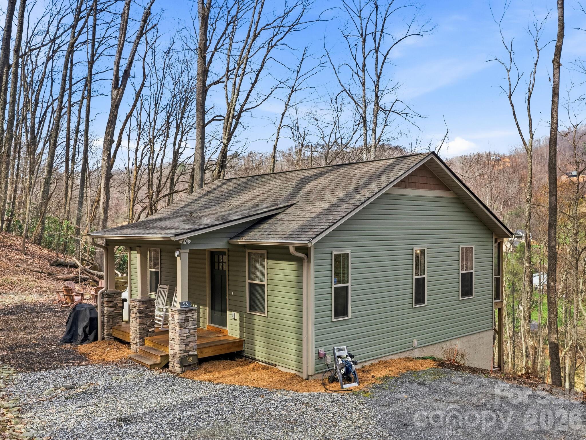 98 Harmony Hill Lane — Mars Hill