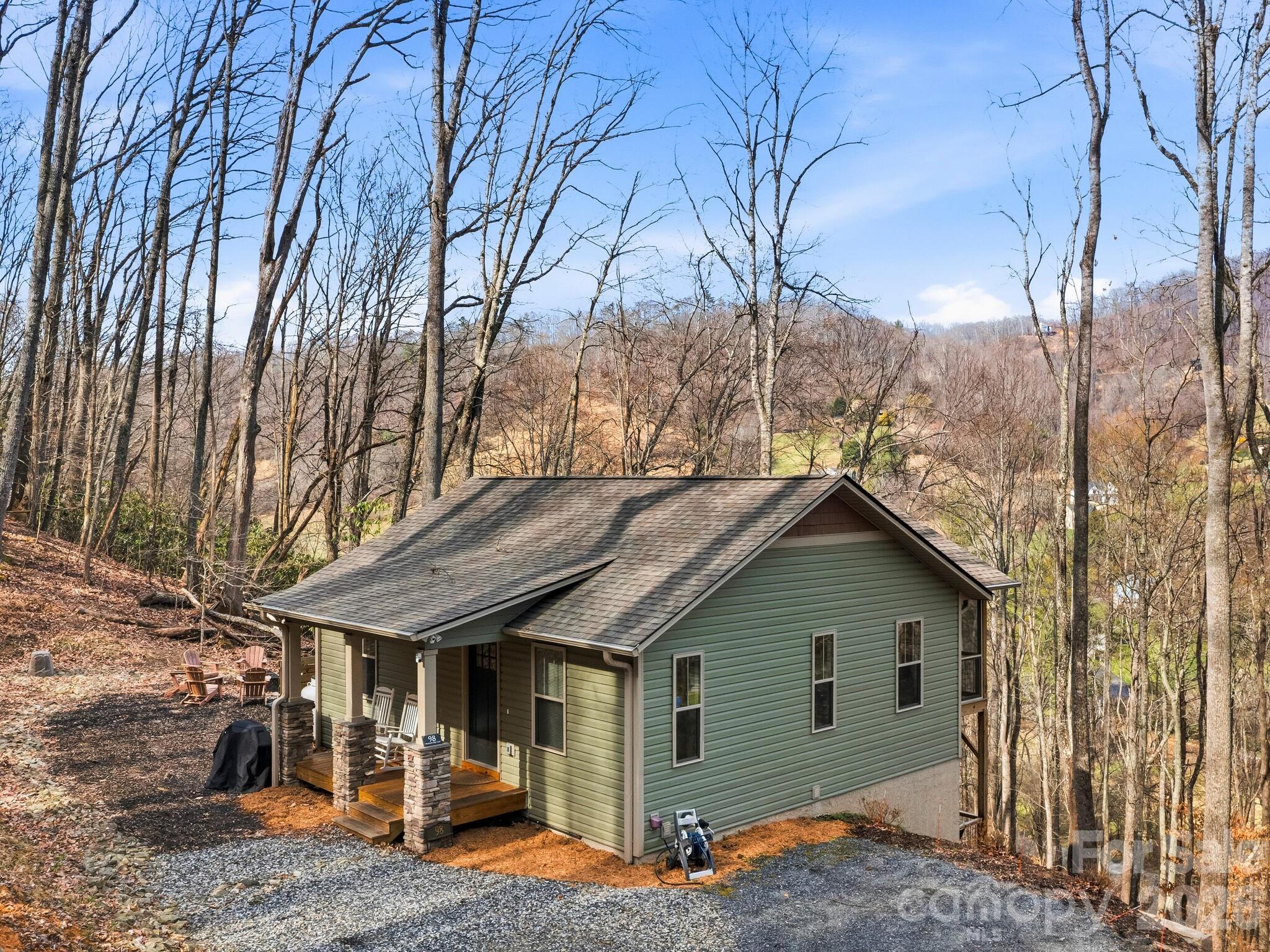 98 Harmony Hill Lane — Mars Hill