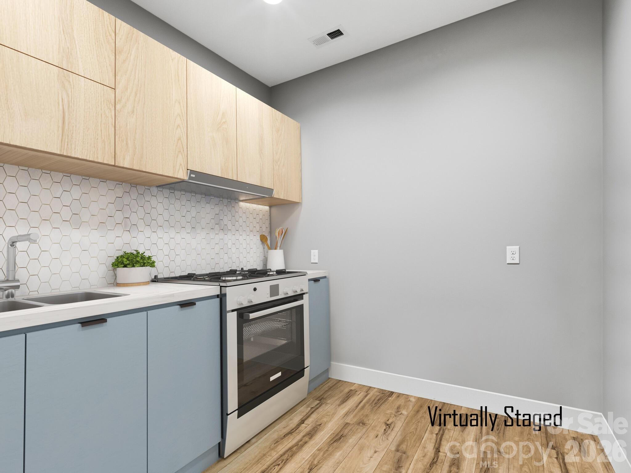 98 Harmony Hill Lane — Mars Hill