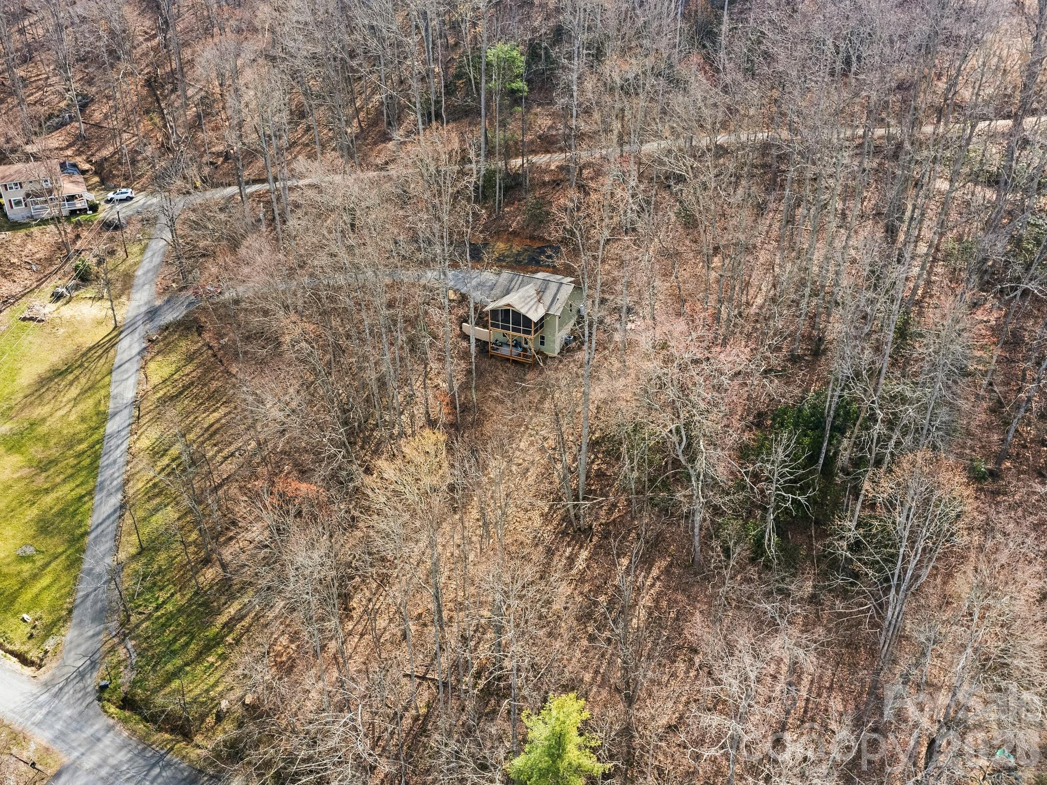98 Harmony Hill Lane — Mars Hill