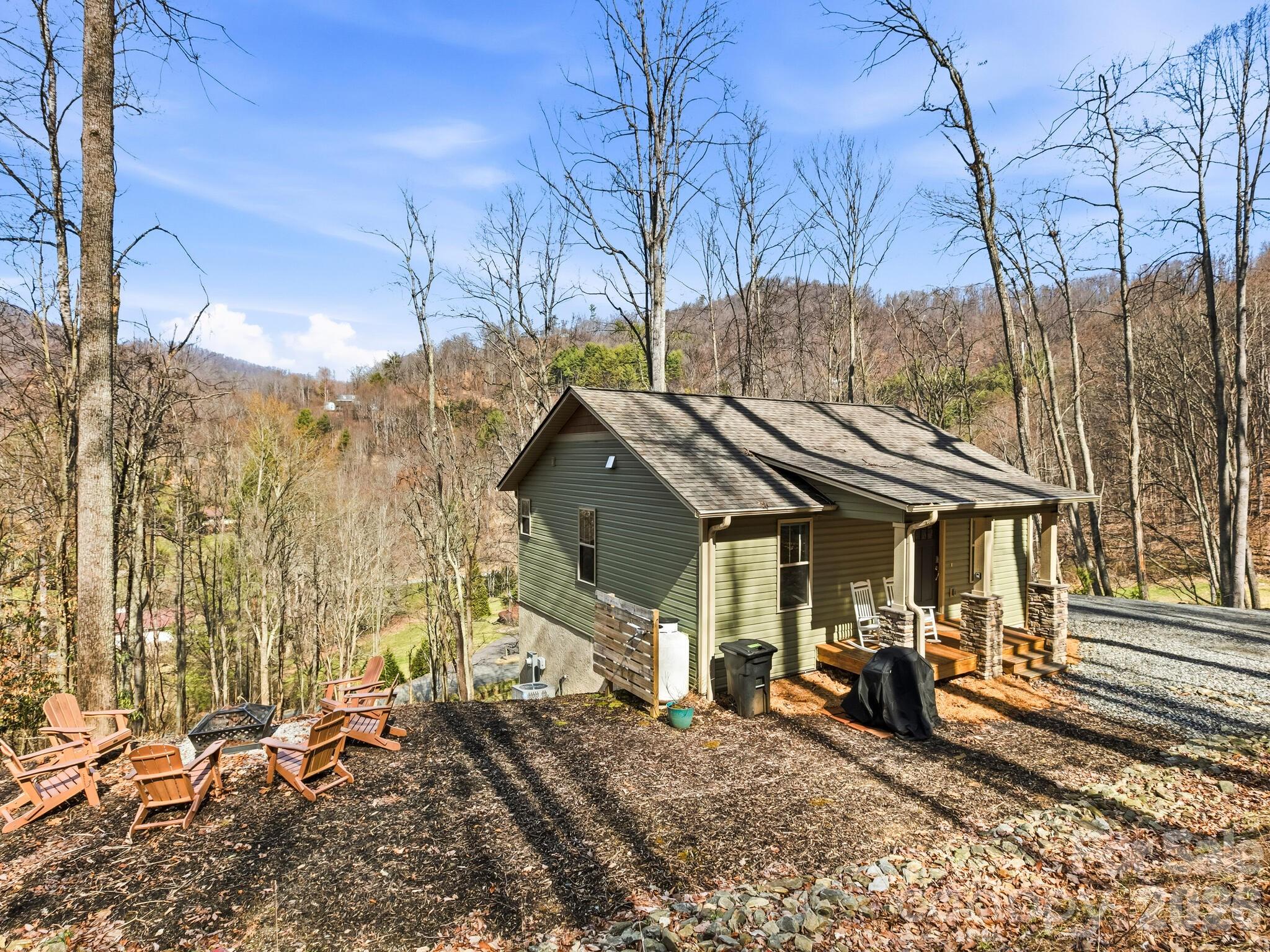 98 Harmony Hill Lane — Mars Hill