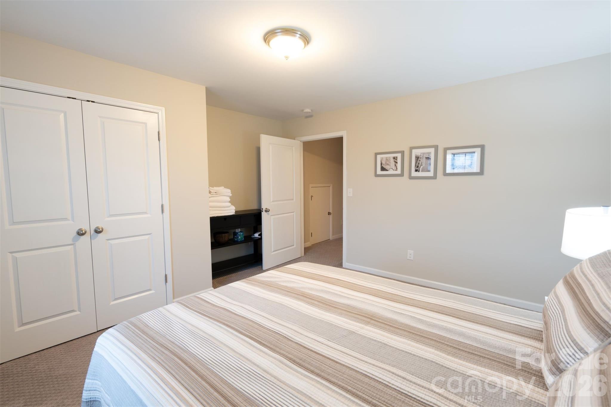 5031 Star Hill Lane — Charlotte