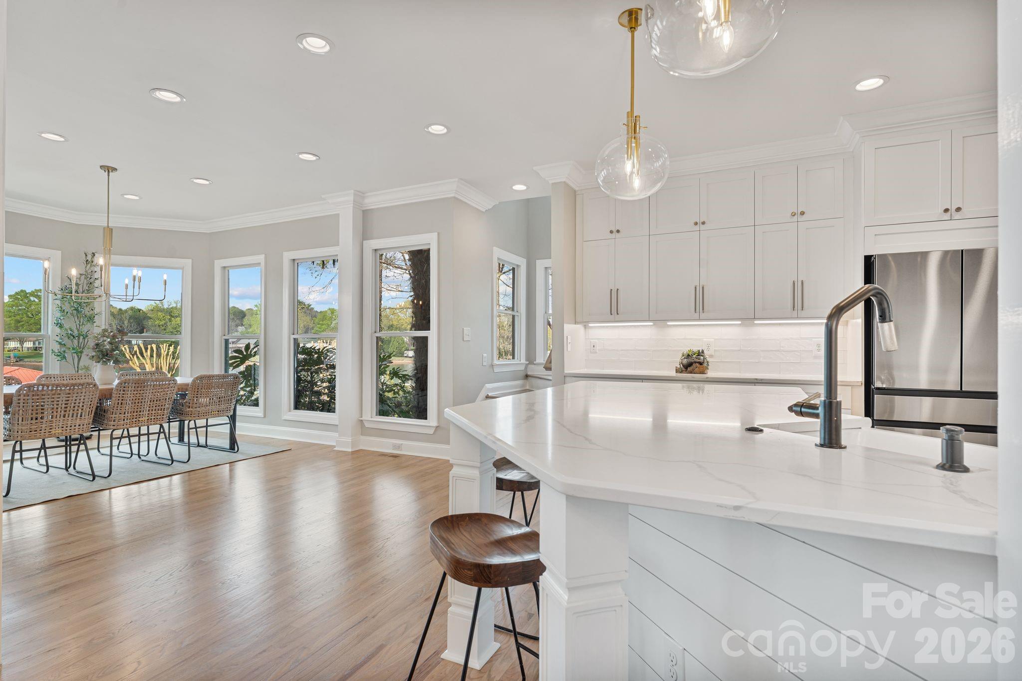 182 Malibu Road — Mooresville