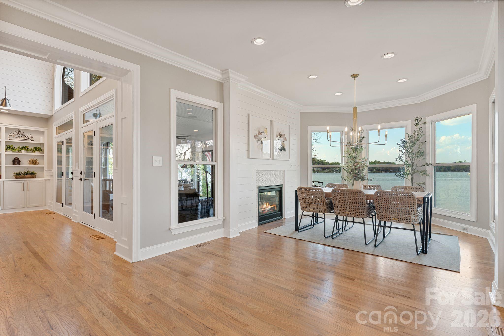 182 Malibu Road — Mooresville
