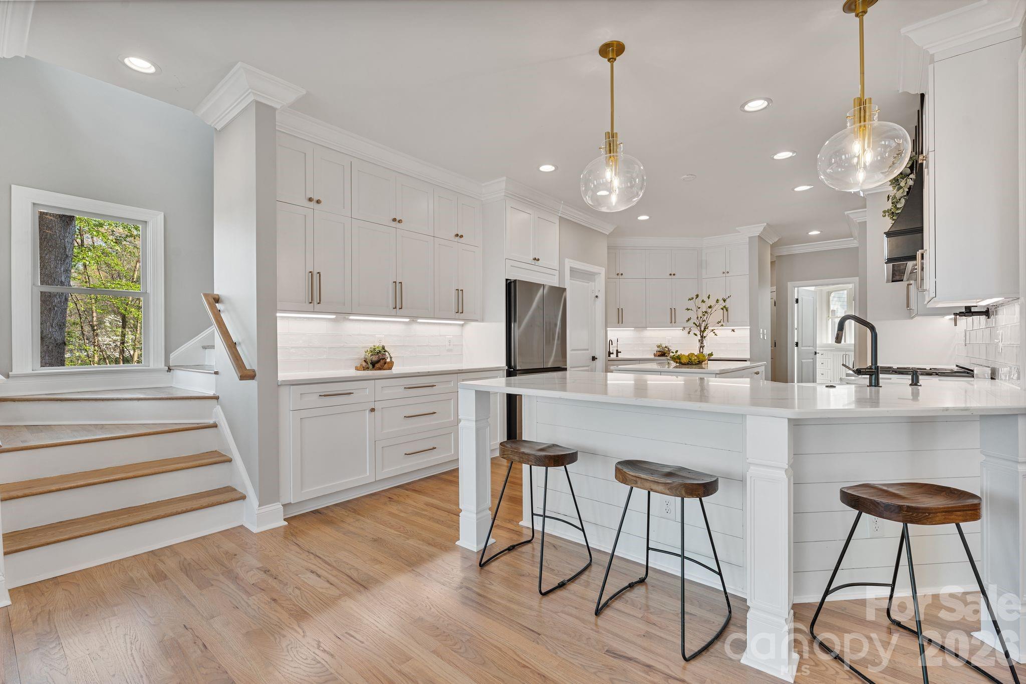182 Malibu Road — Mooresville