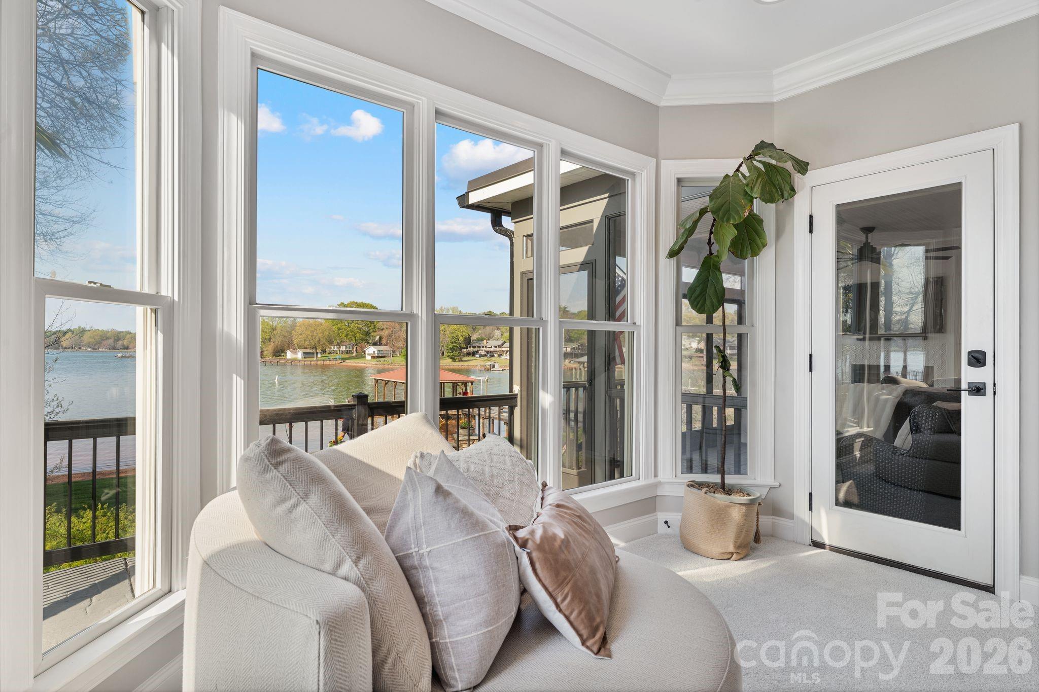 182 Malibu Road — Mooresville