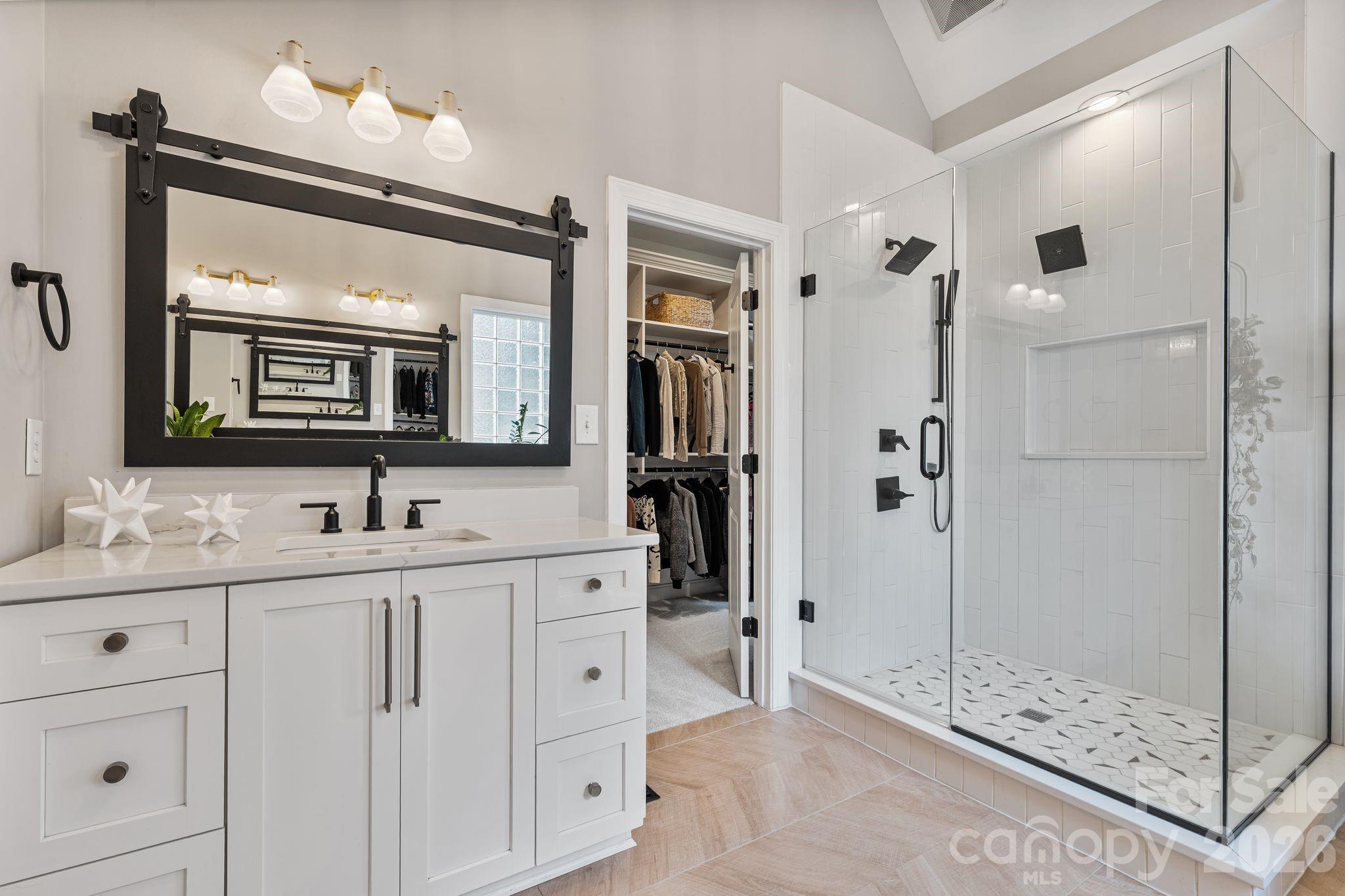 182 Malibu Road — Mooresville