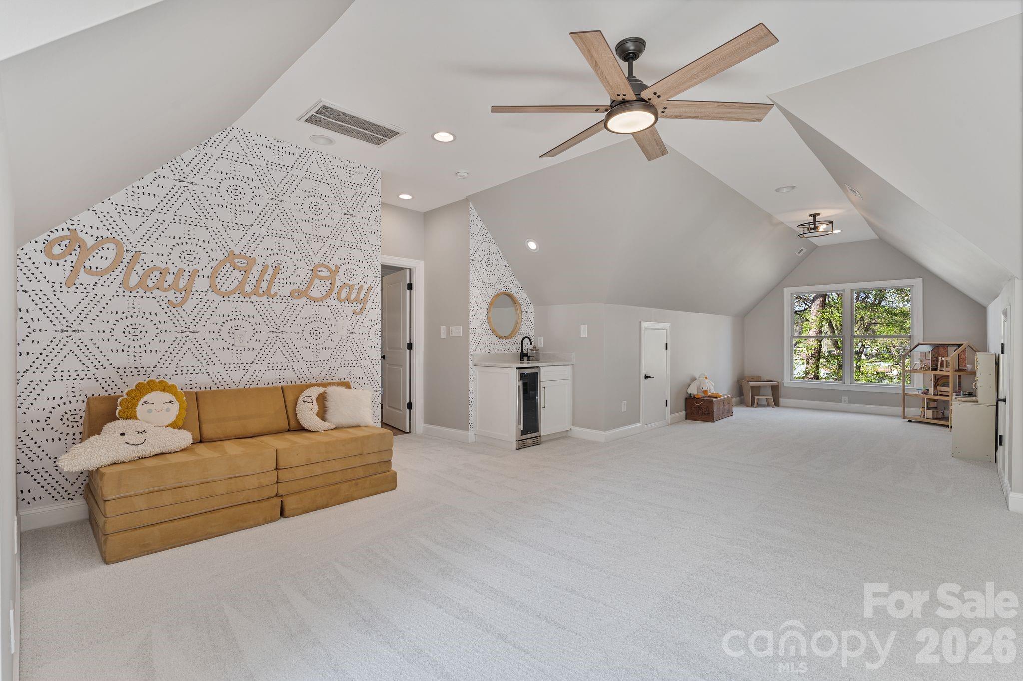 182 Malibu Road — Mooresville
