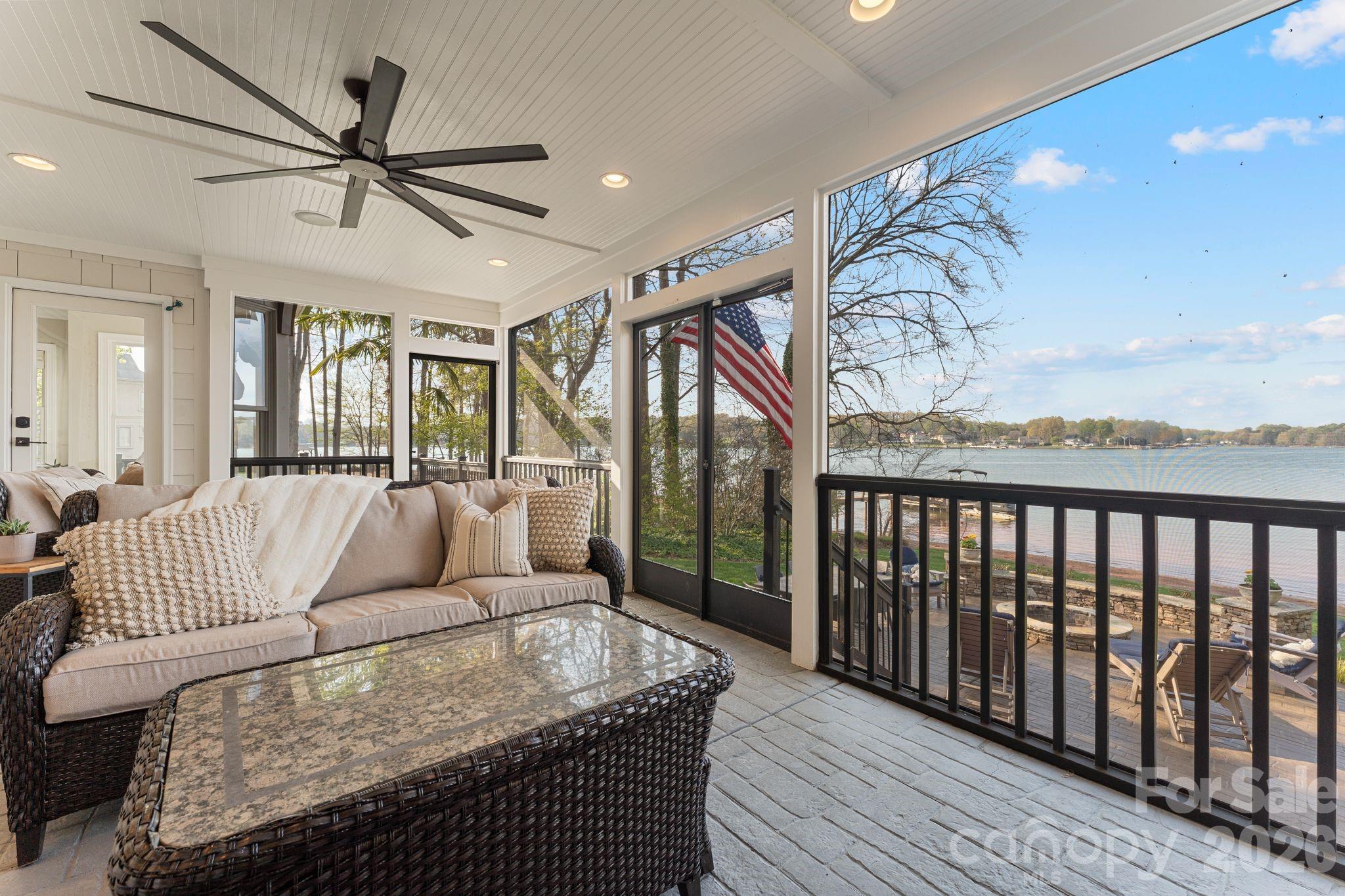 182 Malibu Road — Mooresville