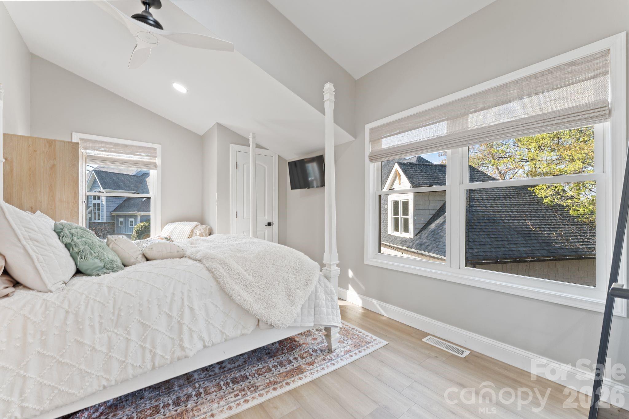 182 Malibu Road — Mooresville