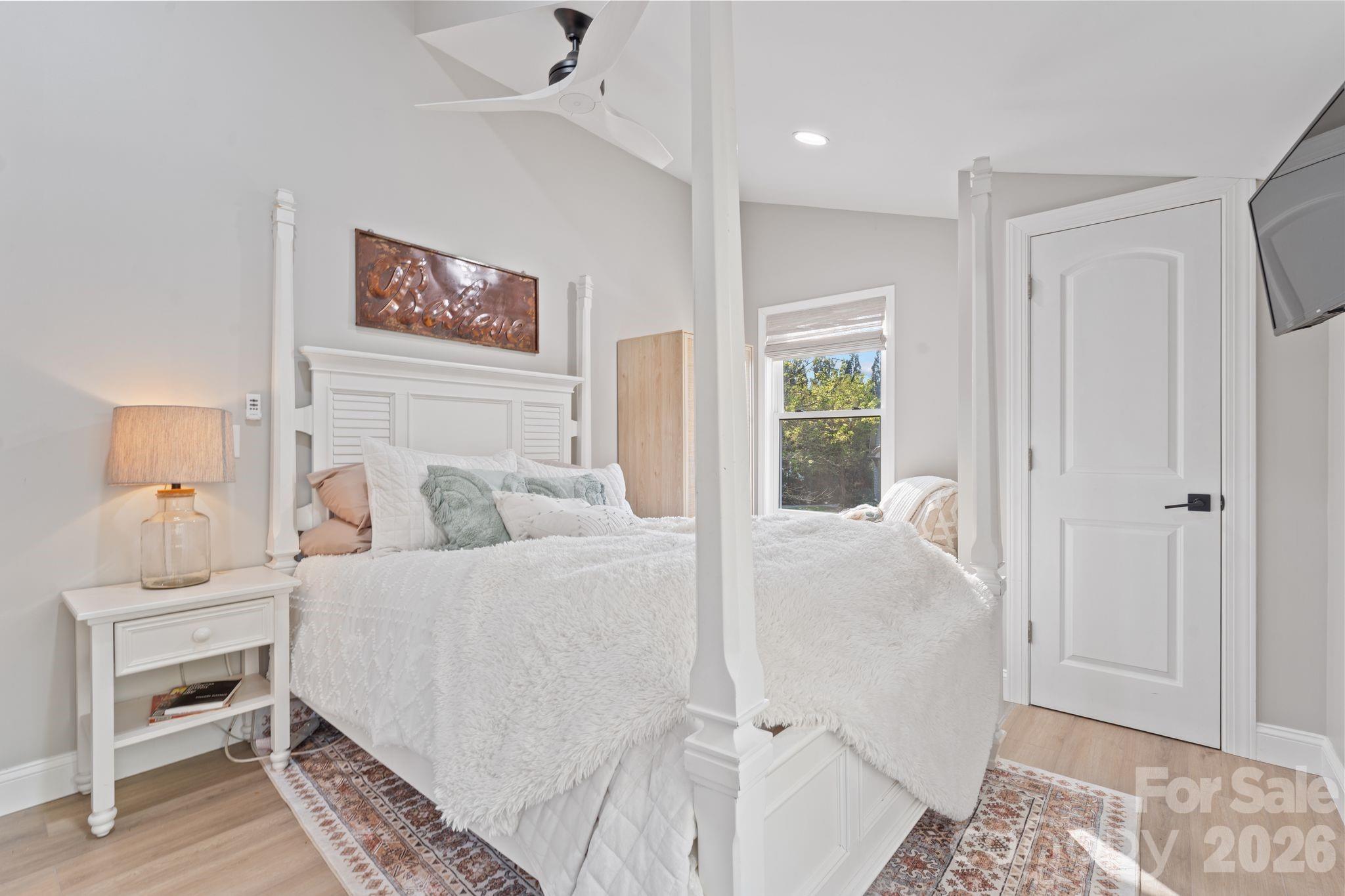 182 Malibu Road — Mooresville
