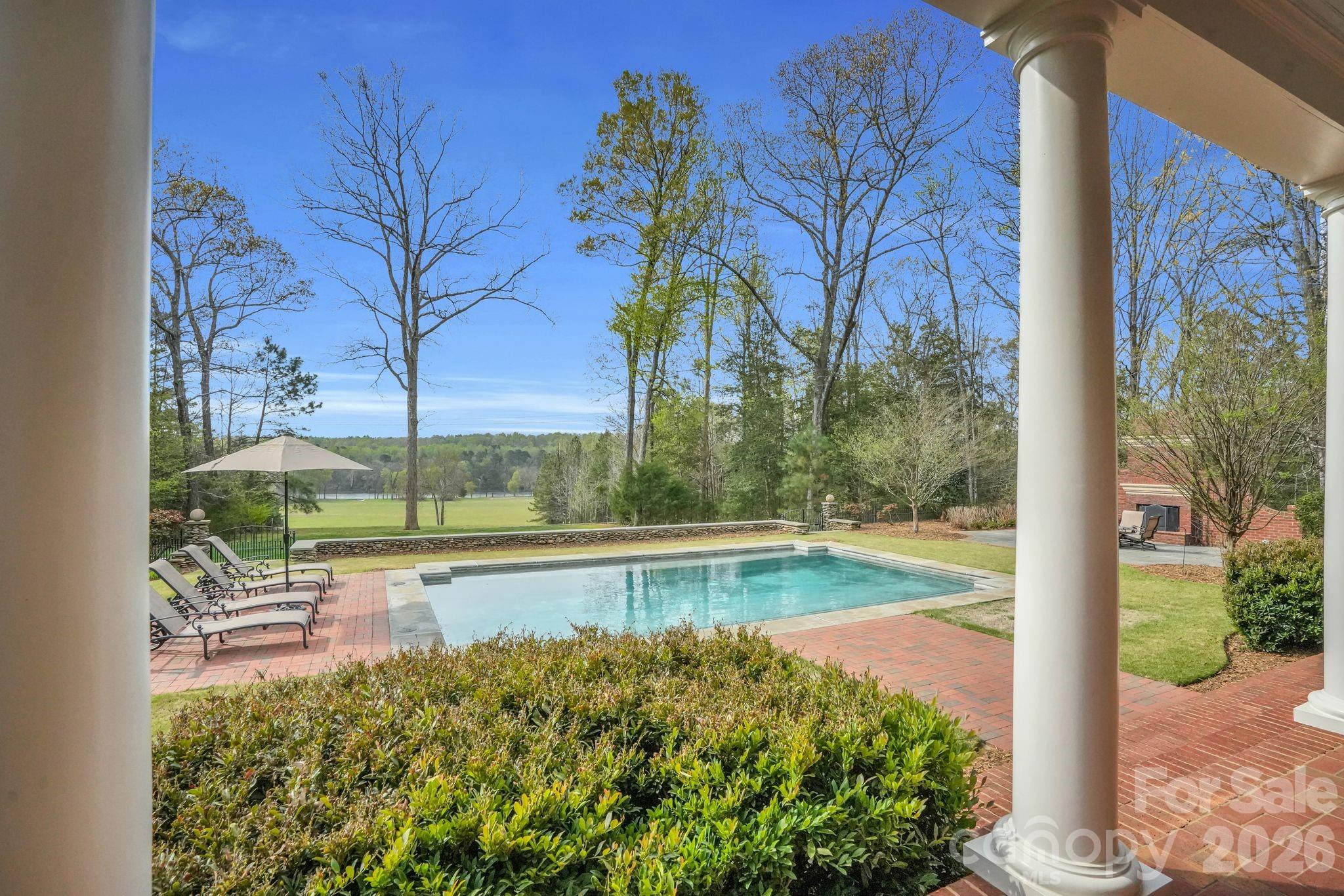 312 Old Hickory Court — Fort Mill