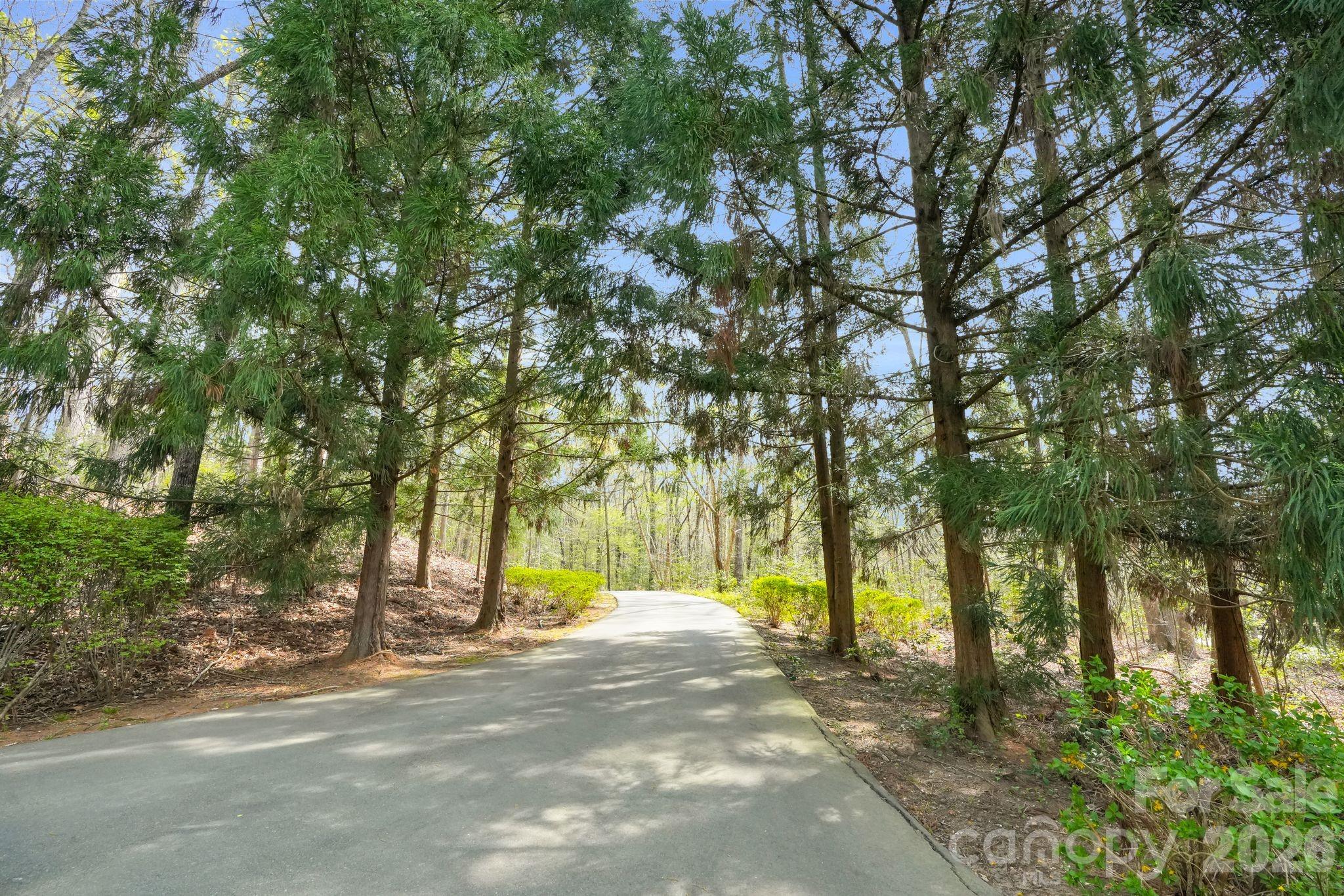 312 Old Hickory Court — Fort Mill