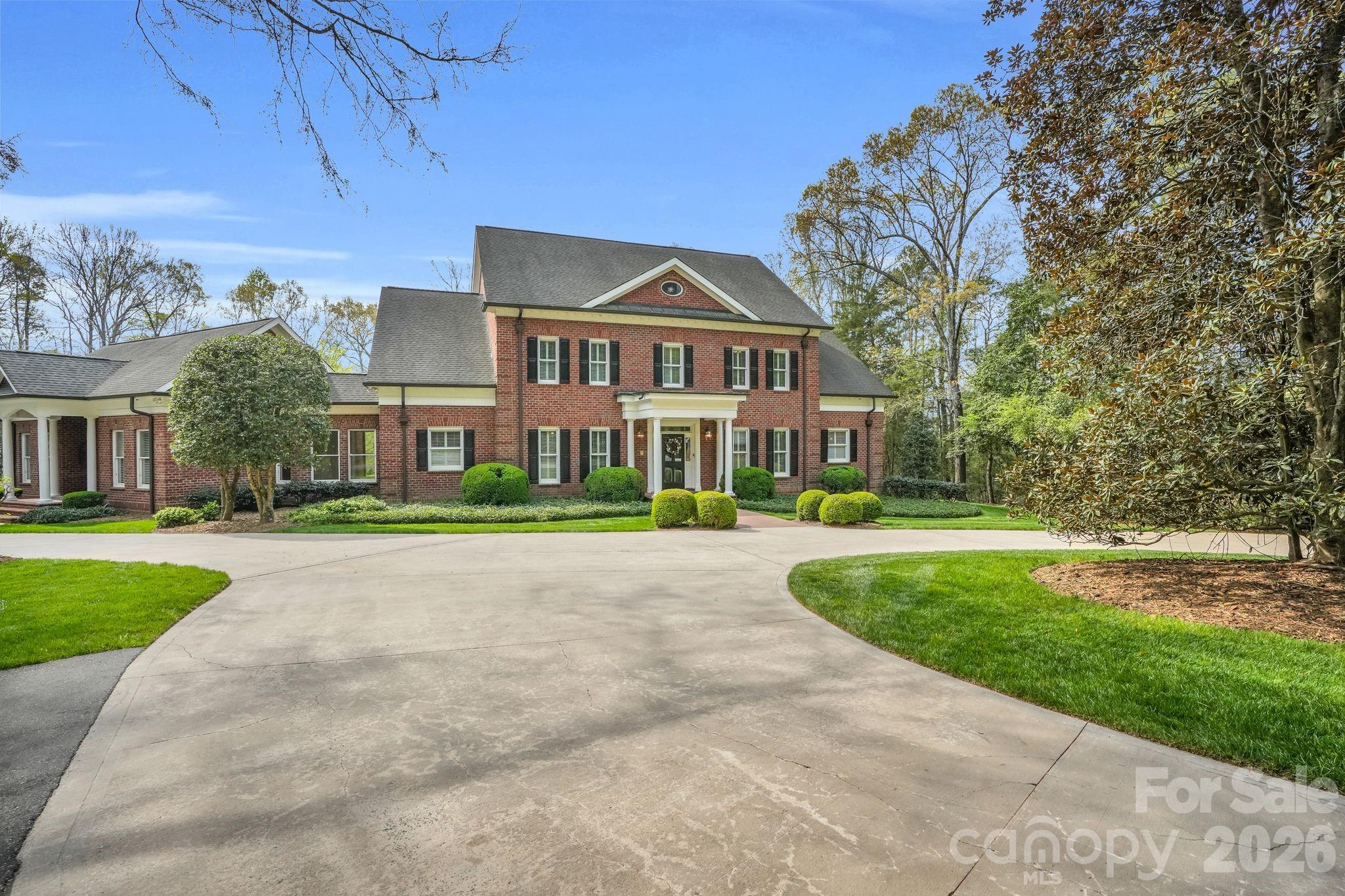 312 Old Hickory Court — Fort Mill