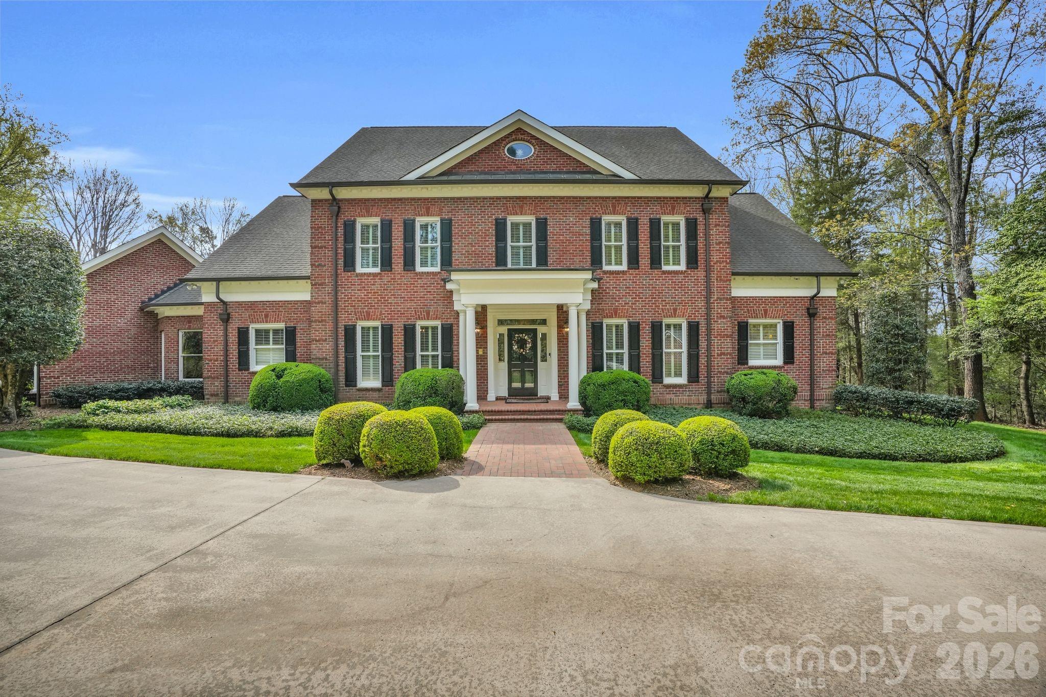 312 Old Hickory Court — Fort Mill