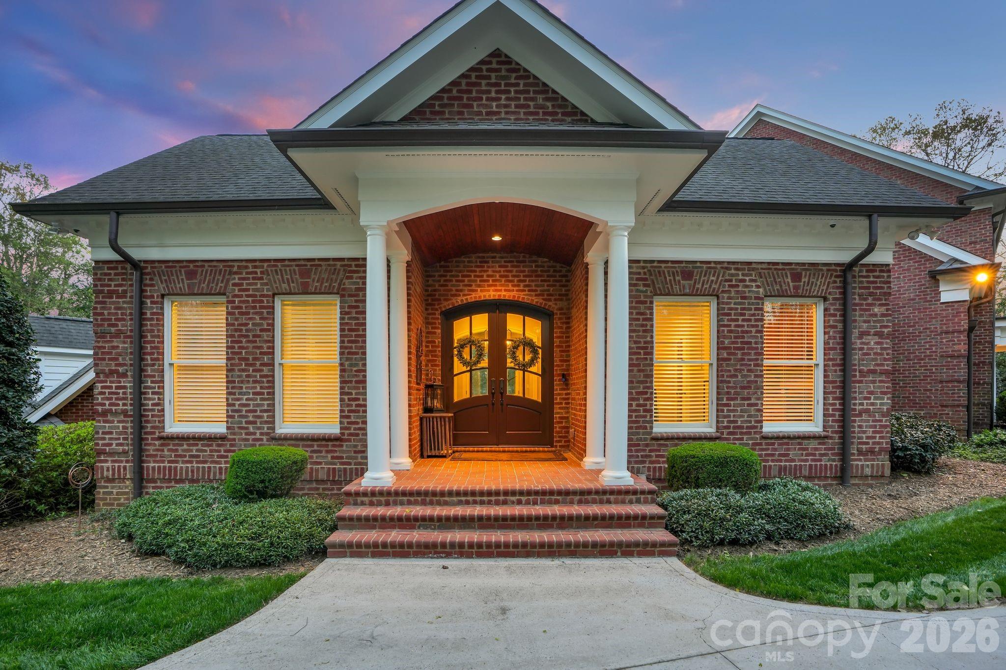 312 Old Hickory Court — Fort Mill