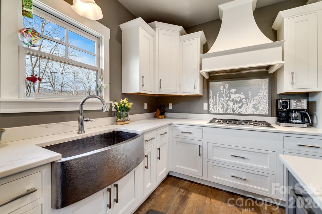 117 Amberleaf Way — Cullowhee