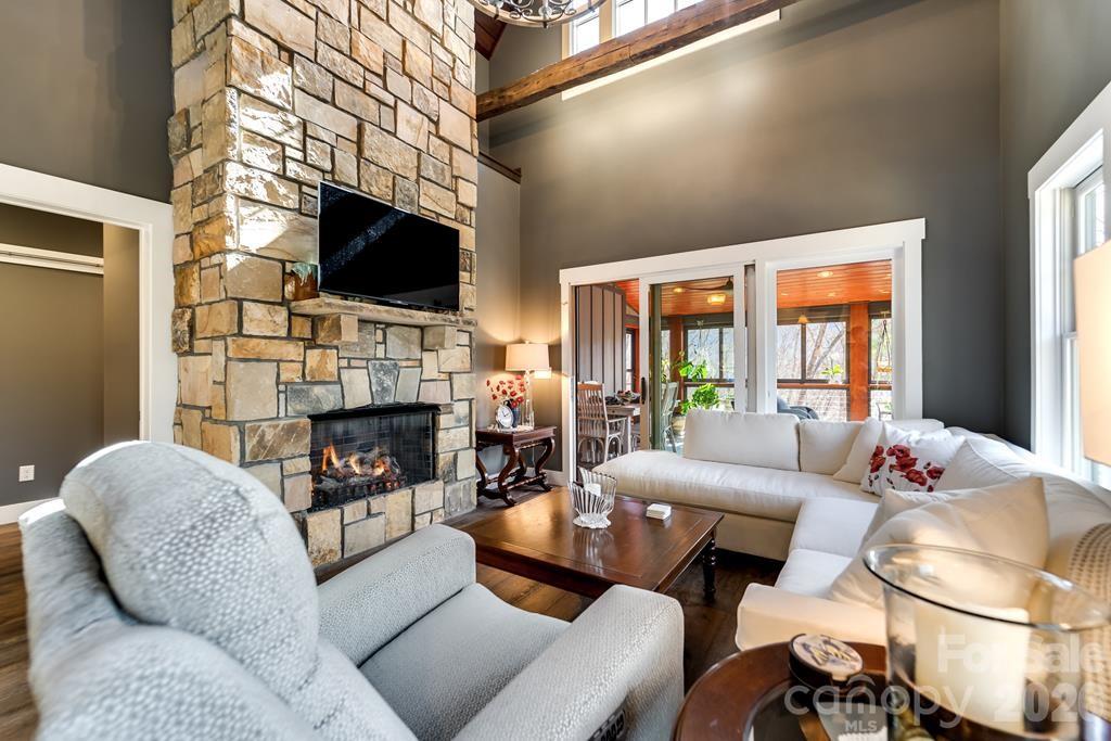 117 Amberleaf Way — Cullowhee