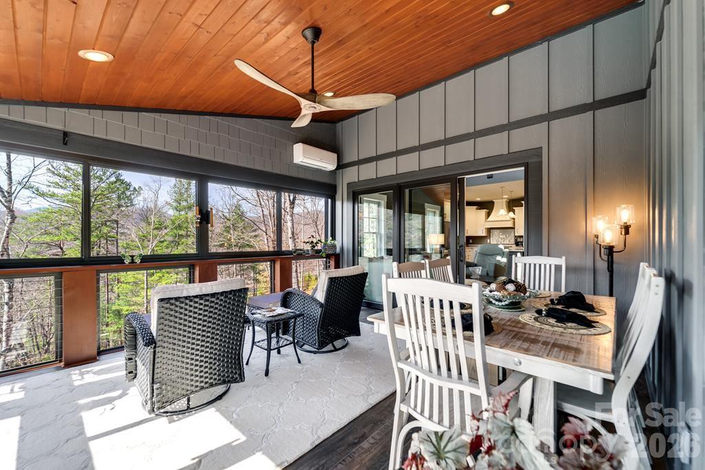 117 Amberleaf Way — Cullowhee
