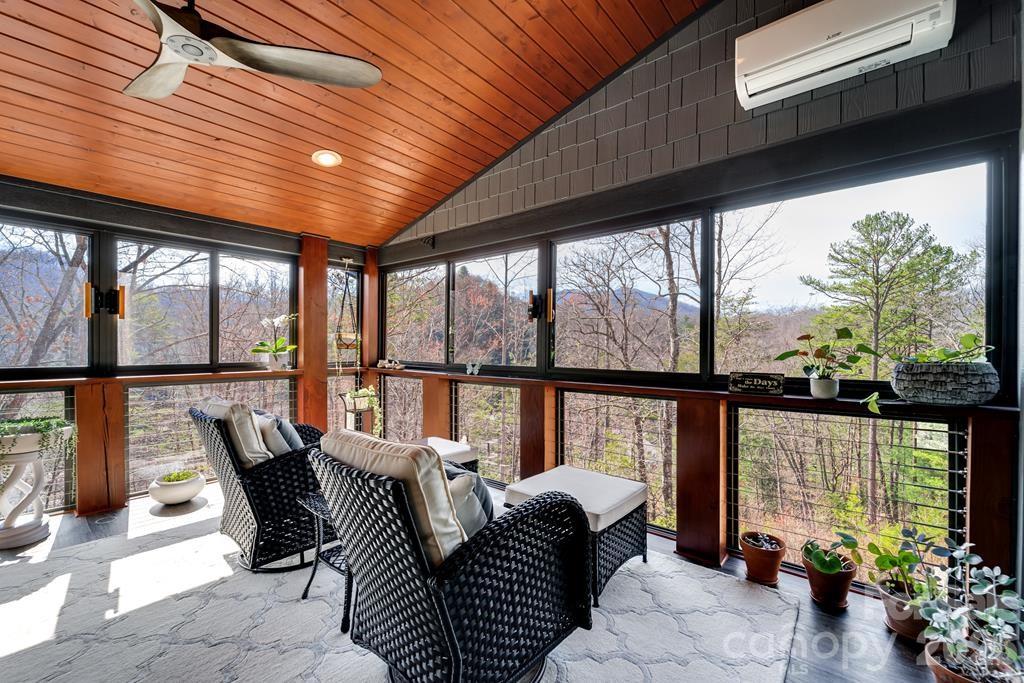 117 Amberleaf Way — Cullowhee