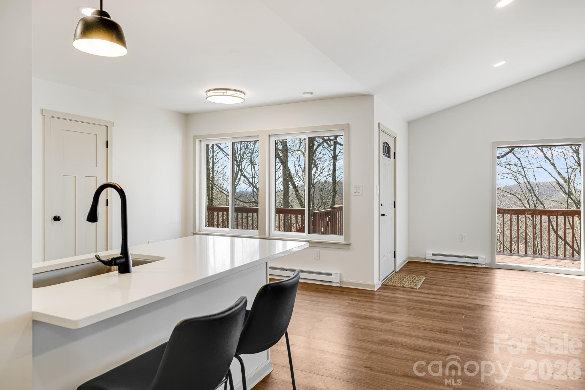 1065 Oak Ridge Lane #713 — Mars Hill