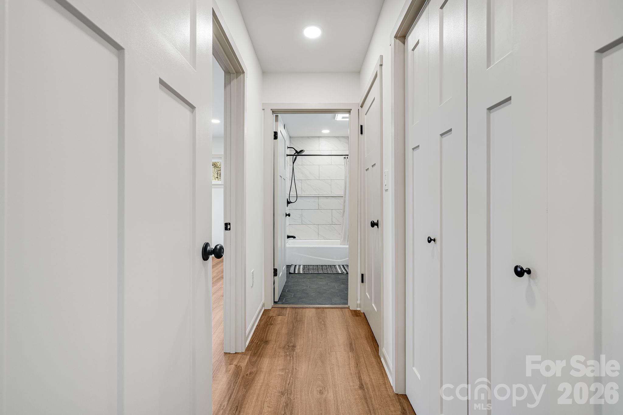 1065 Oak Ridge Lane #713 — Mars Hill
