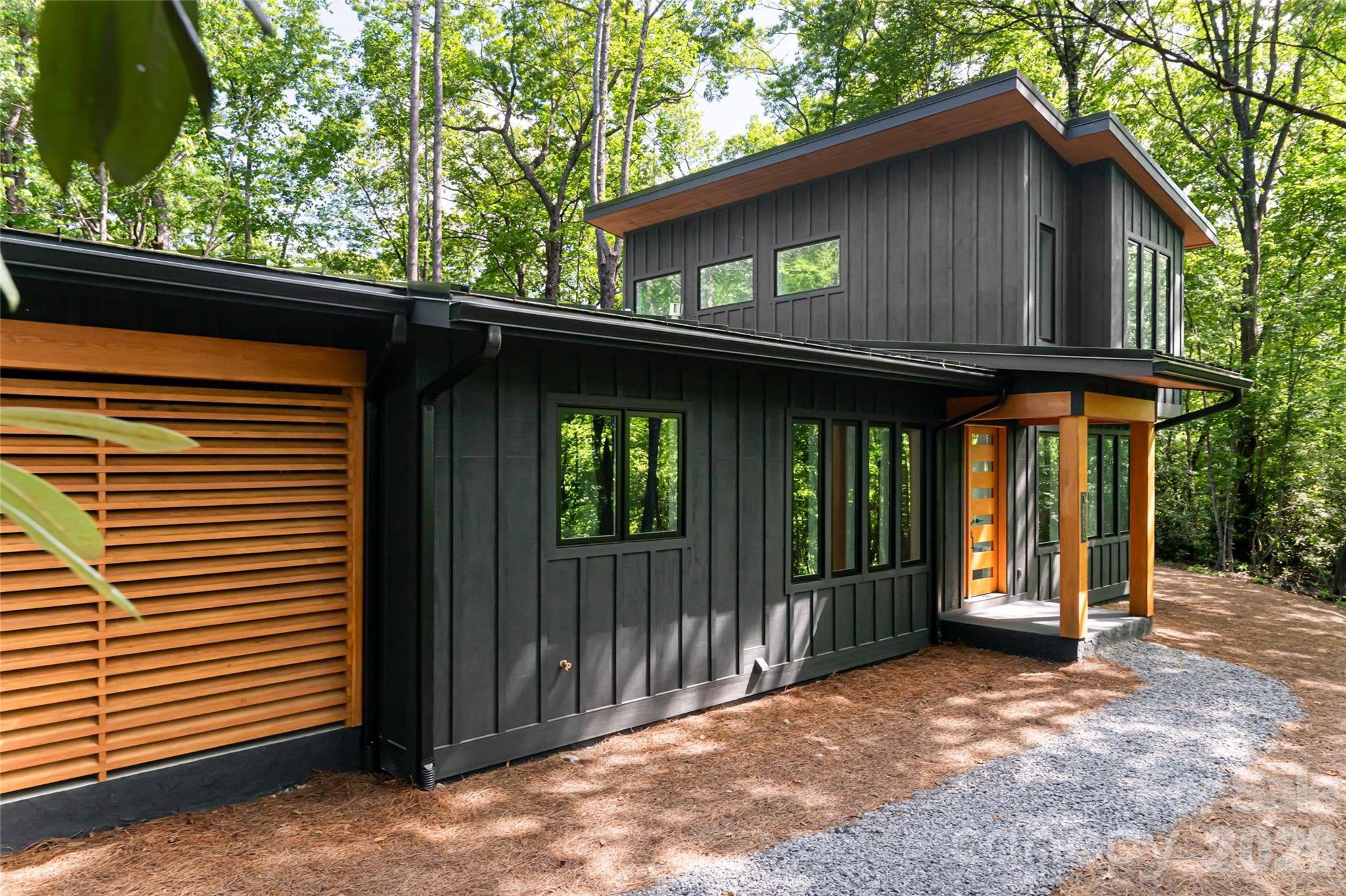 558 Poplar Crest Drive — Pisgah Forest
