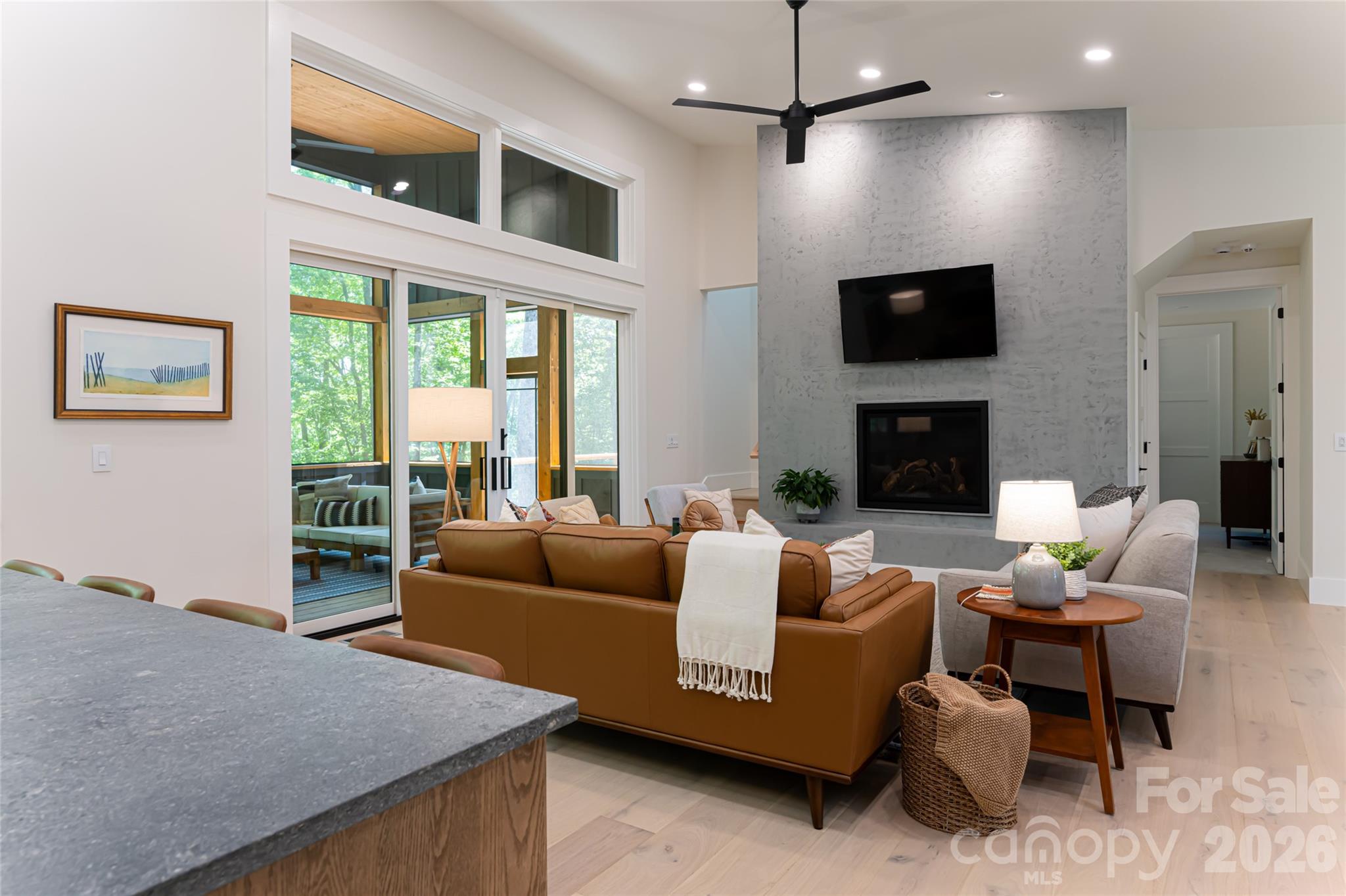 558 Poplar Crest Drive — Pisgah Forest