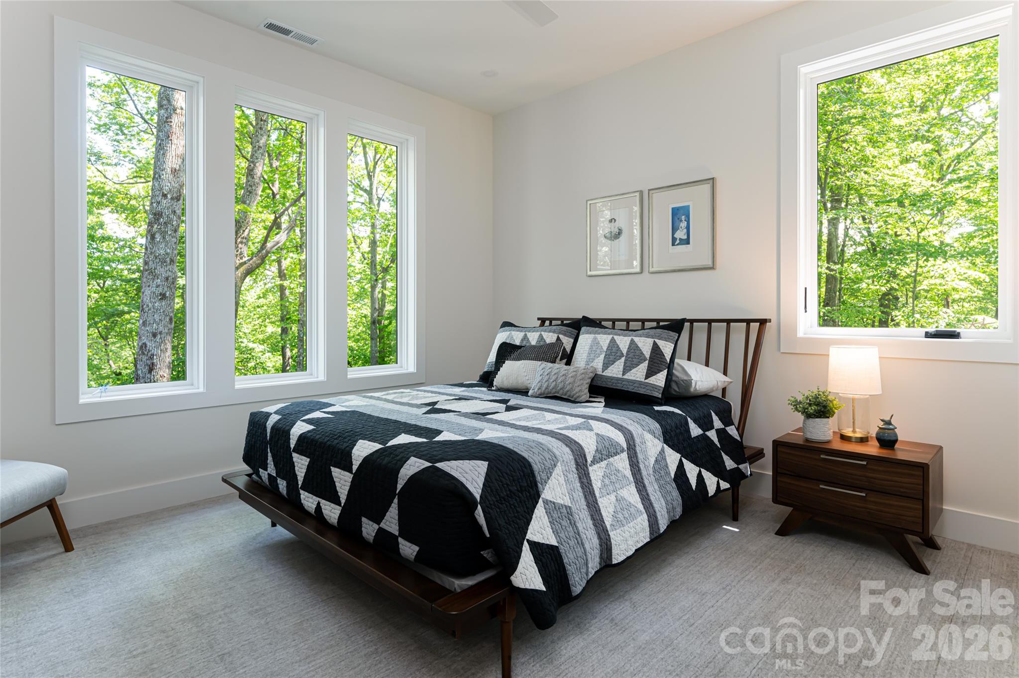 558 Poplar Crest Drive — Pisgah Forest