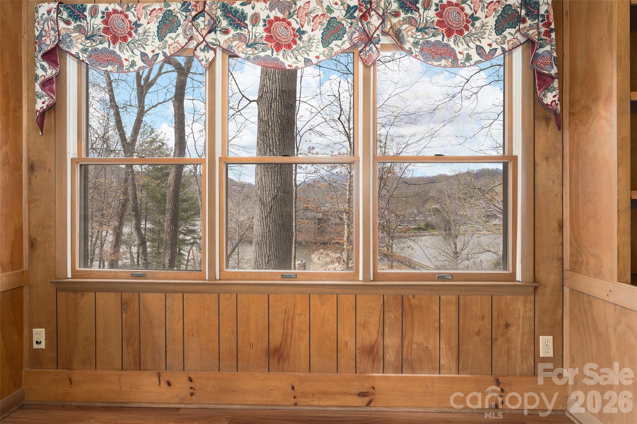 436 Crum Drive — Lake Junaluska