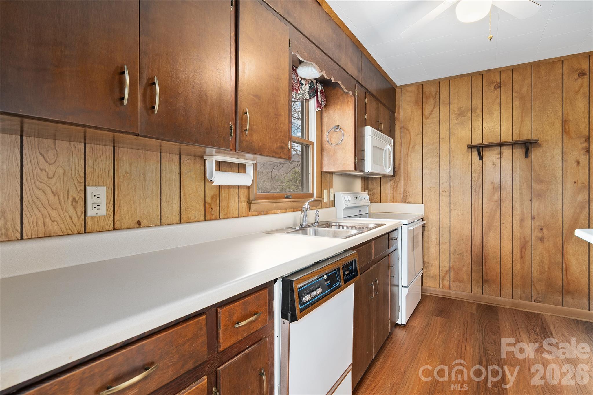 436 Crum Drive — Lake Junaluska