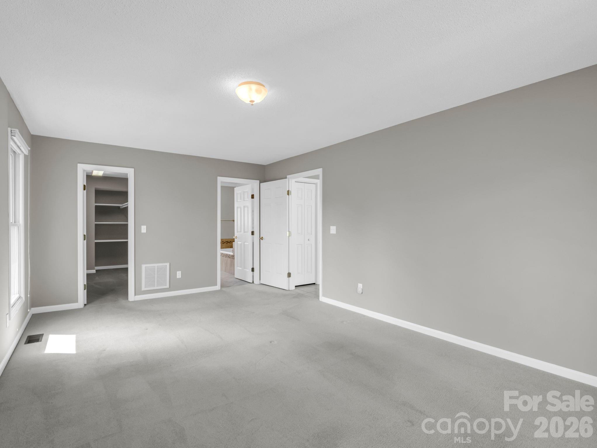 111 Broadmoor Drive — Flat Rock