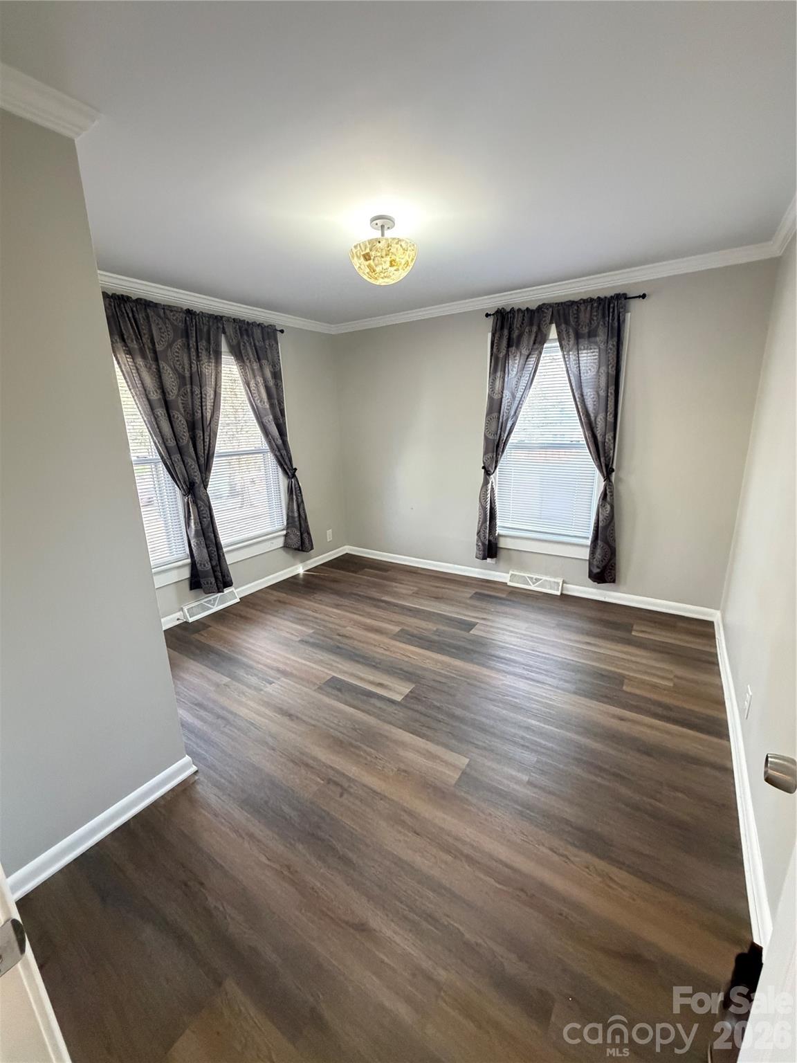 1003 W B Street — Kannapolis