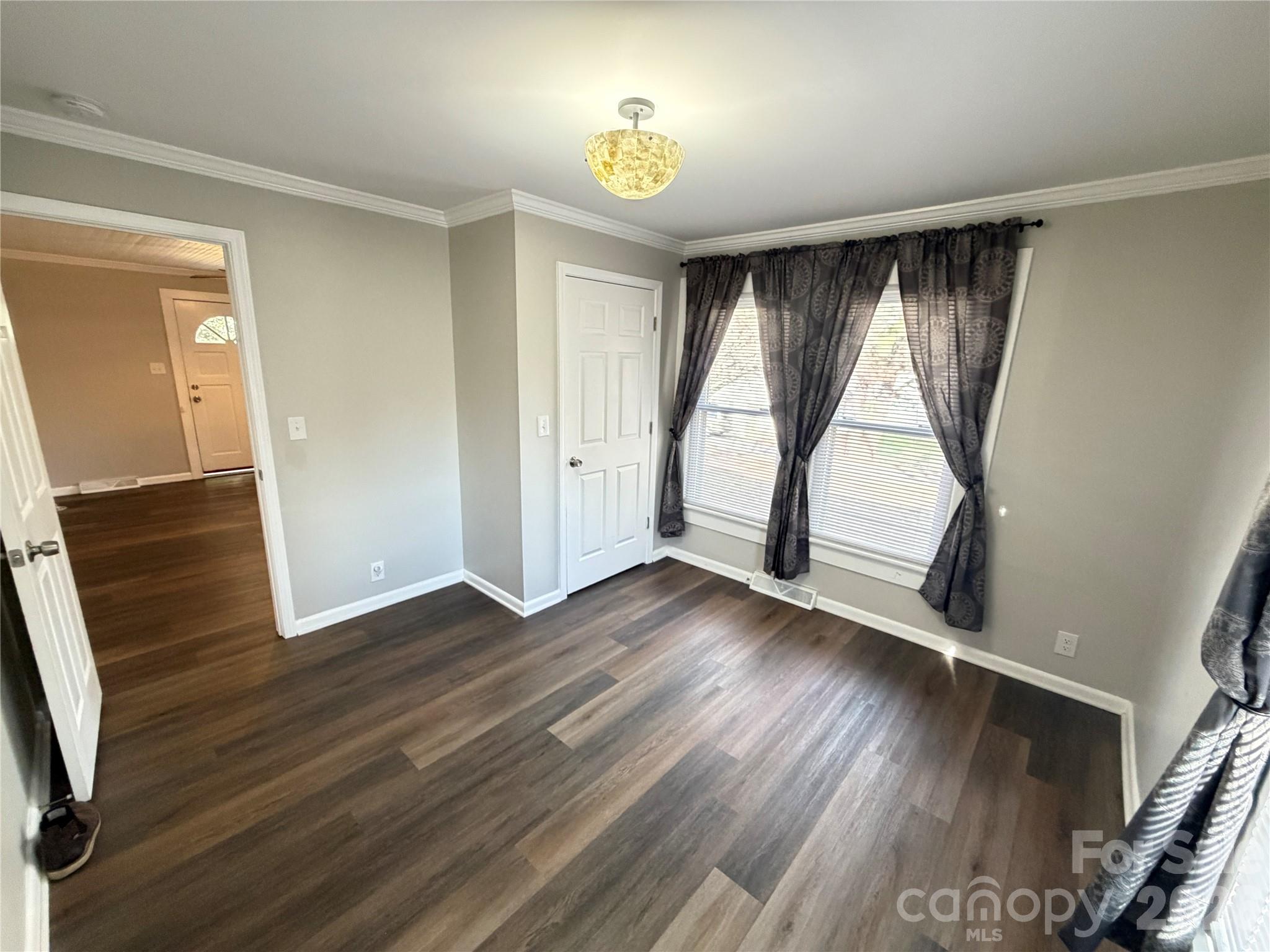 1003 W B Street — Kannapolis