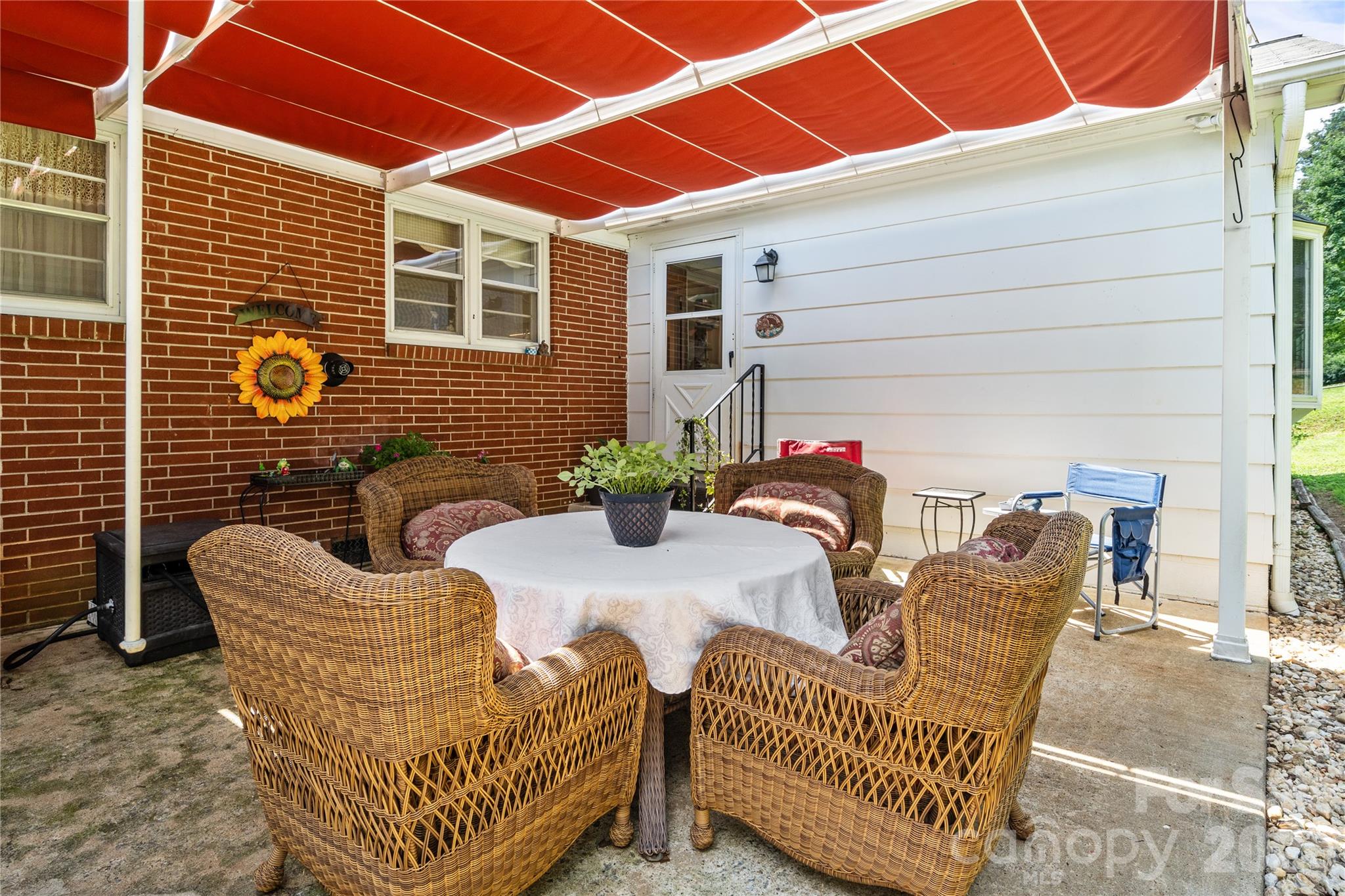 308 Taubrook Place NW — Lenoir
