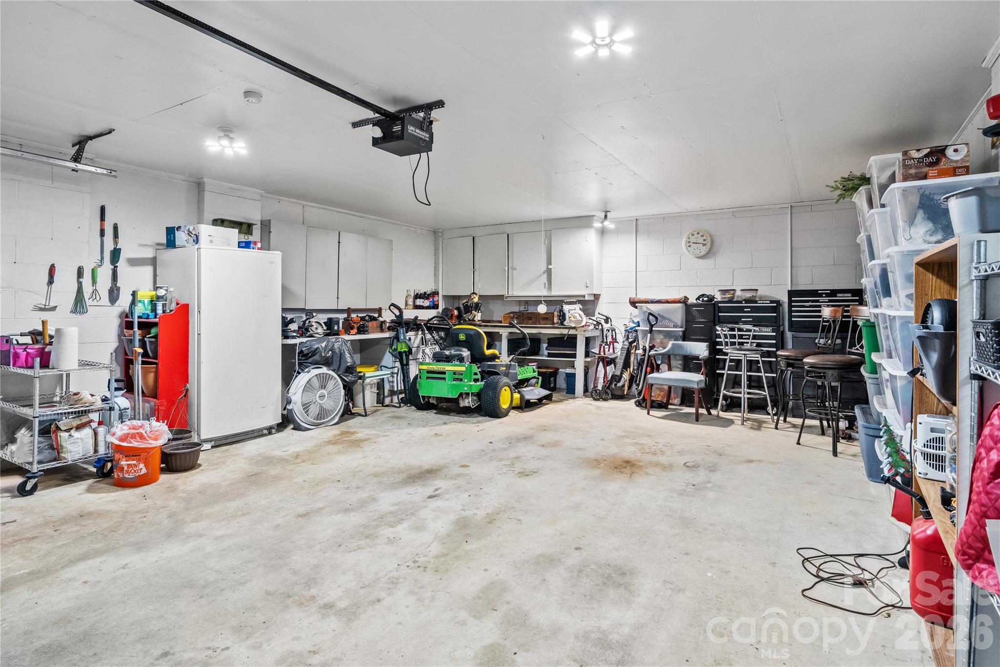 308 Taubrook Place NW — Lenoir
