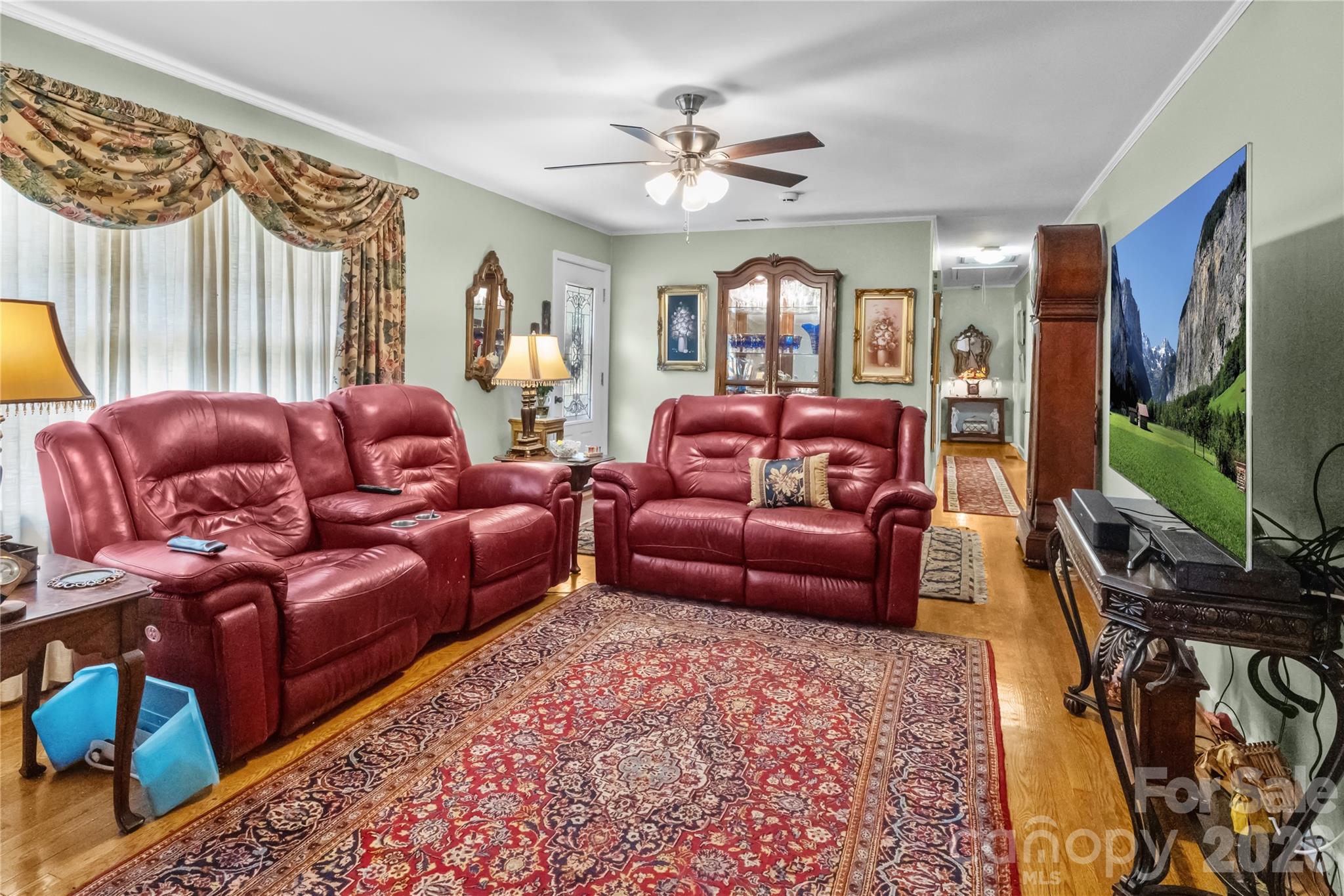 308 Taubrook Place NW — Lenoir