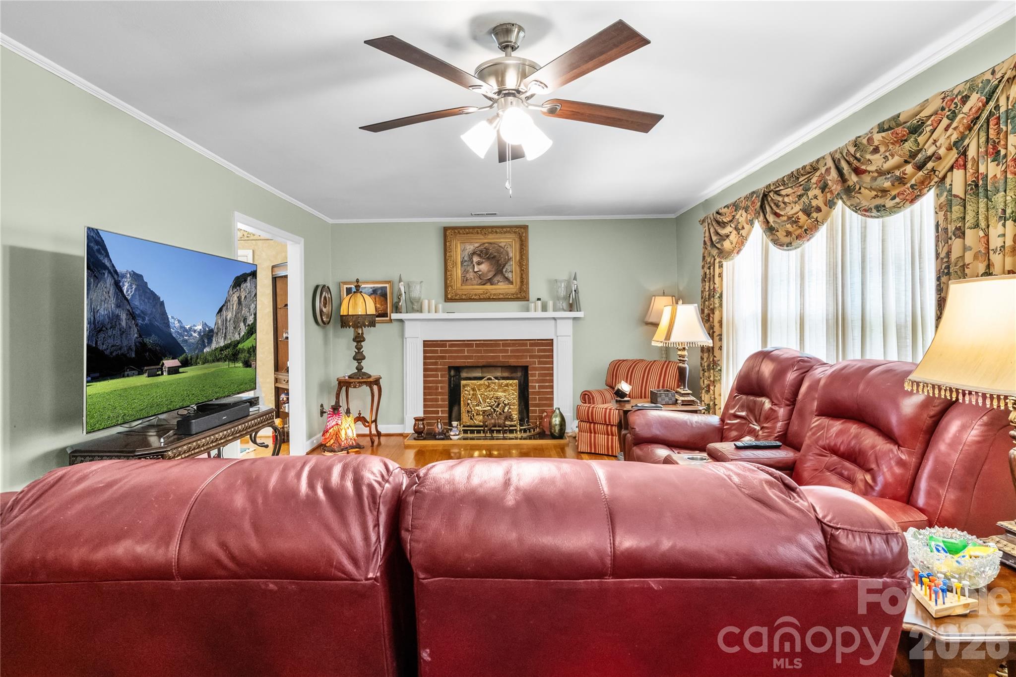 308 Taubrook Place NW — Lenoir