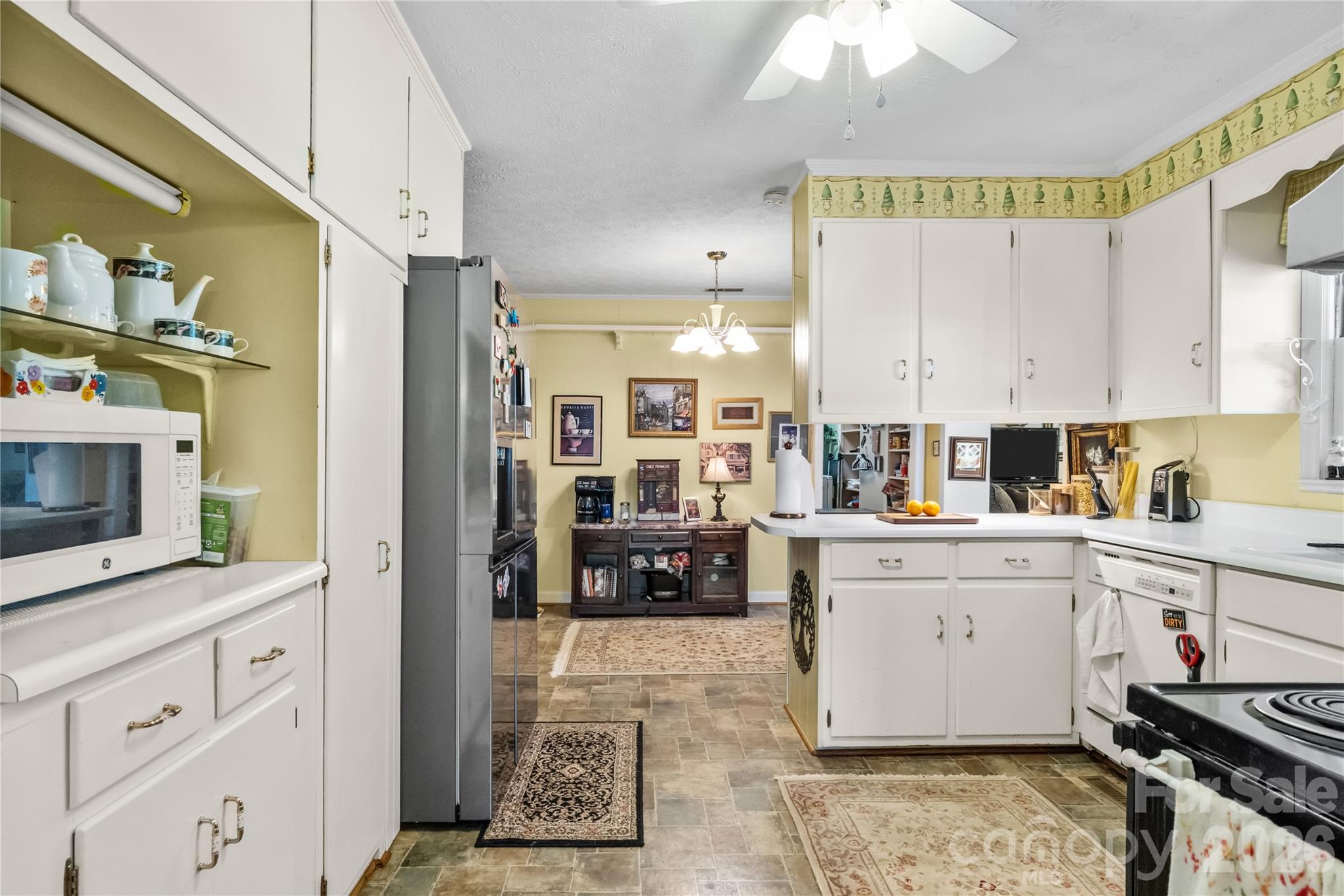 308 Taubrook Place NW — Lenoir