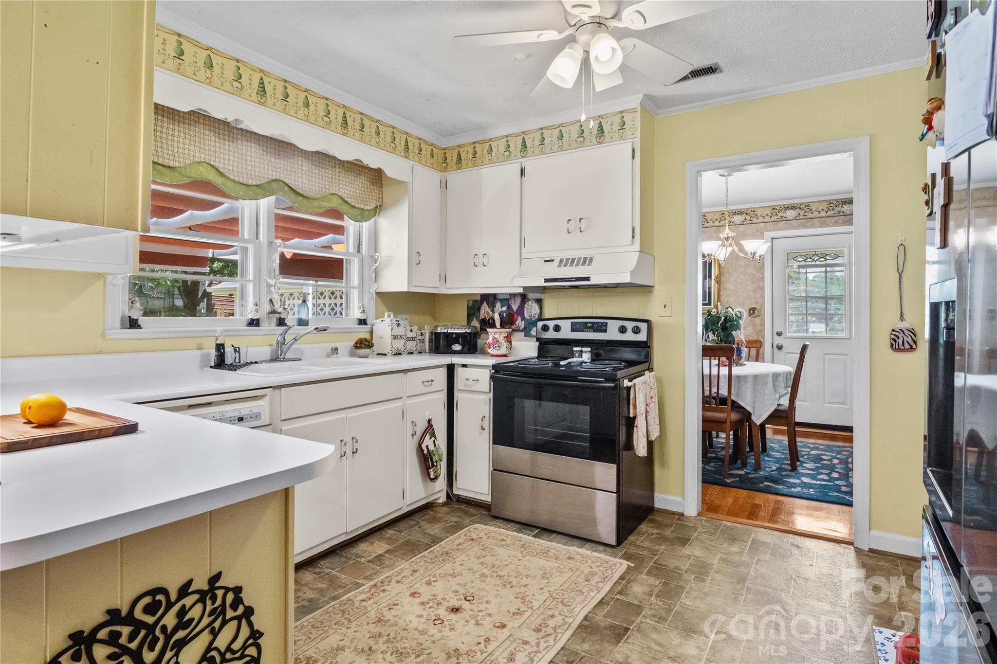 308 Taubrook Place NW — Lenoir